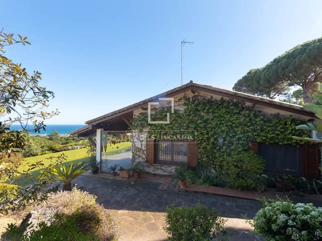 6 slaapkamer Villa te koop in Cabrera de Mar met zwembad garage - € 1.850.000 (Ref: 8949727)