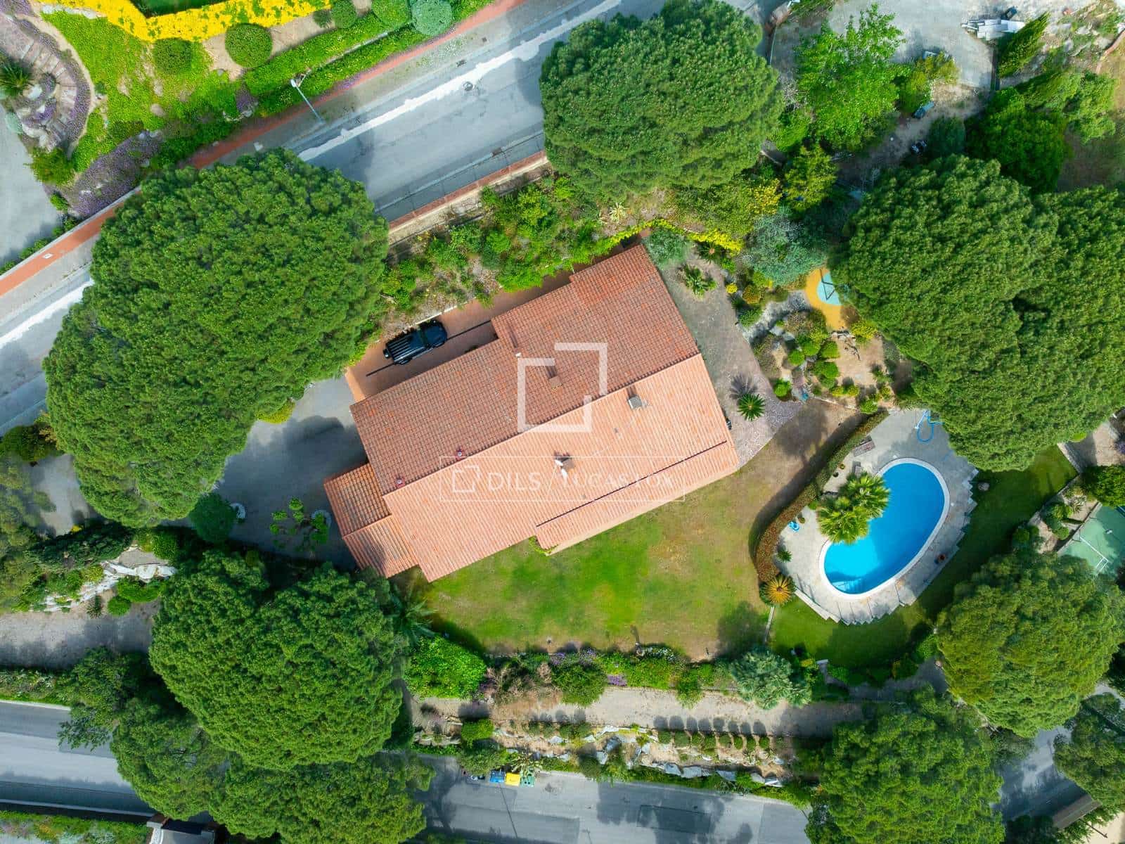 6 bedroom Villa for sale in Cabrera de Mar with pool garage - € 1,850,000 (Ref: 8949727)