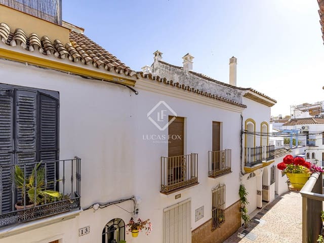 3 sypialnia Willa na sprzedaż w Estepona - 782 000 € (Ref: 8949728)