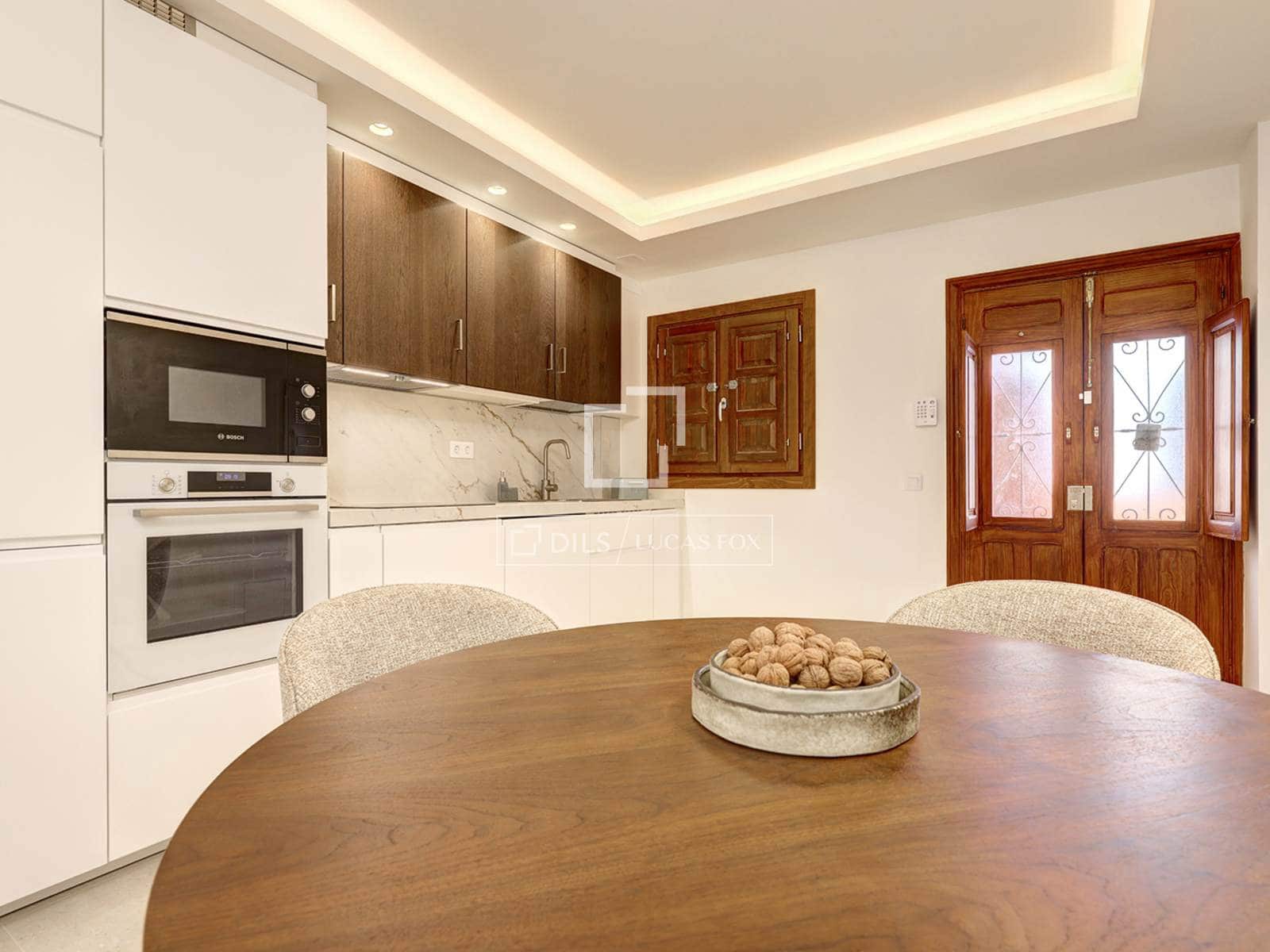 3 sypialnia Willa na sprzedaż w Estepona - 782 000 € (Ref: 8949728)