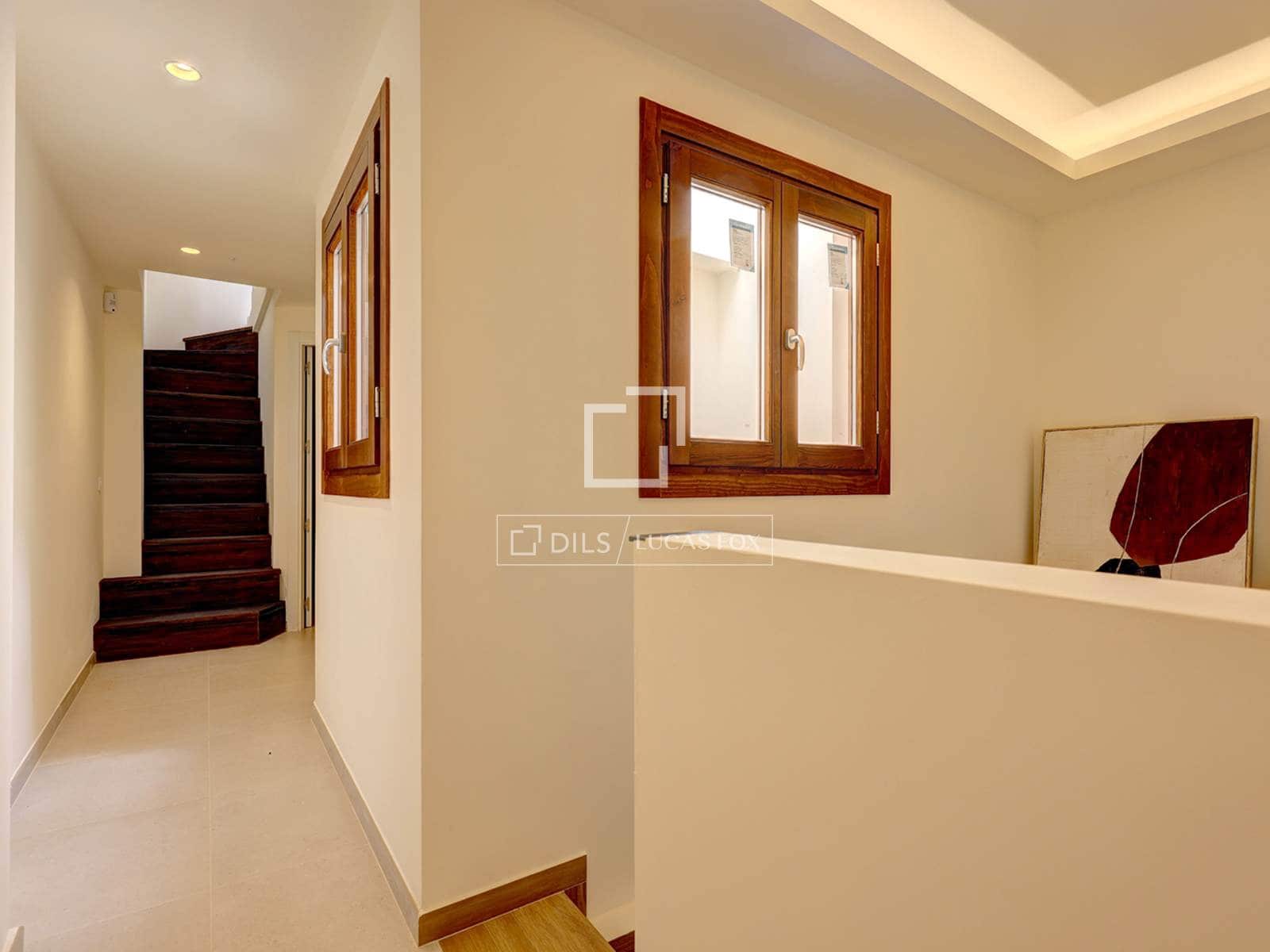 3 sypialnia Willa na sprzedaż w Estepona - 782 000 € (Ref: 8949728)