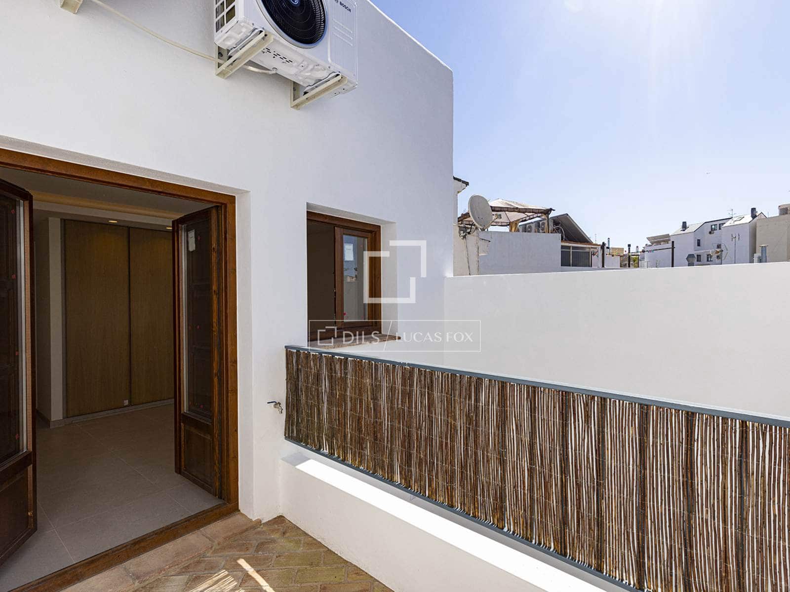 3 sypialnia Willa na sprzedaż w Estepona - 782 000 € (Ref: 8949728)