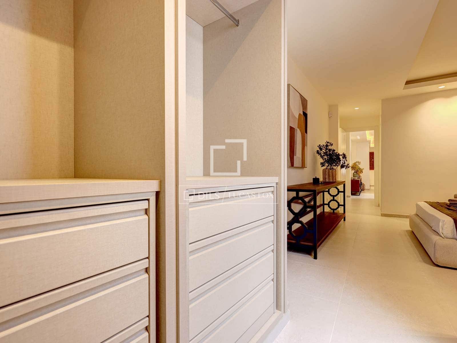 3 sypialnia Willa na sprzedaż w Estepona - 782 000 € (Ref: 8949728)