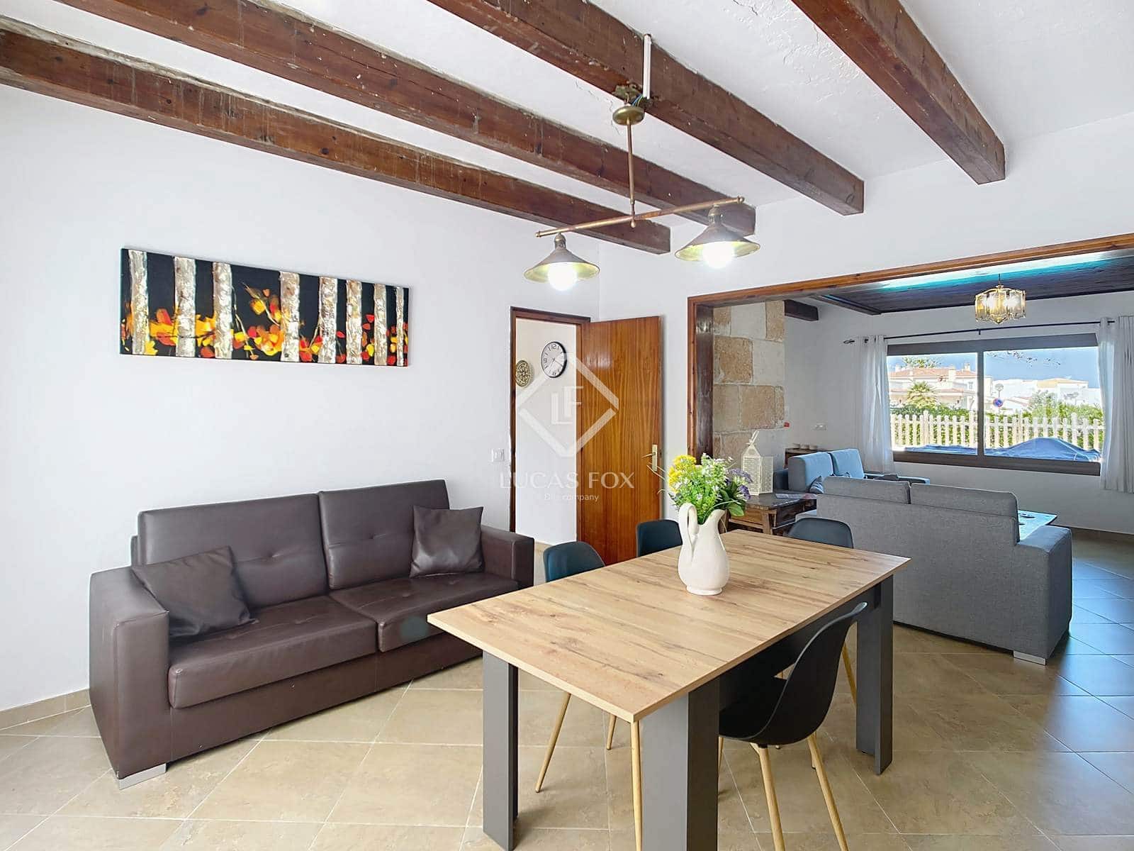 5 slaapkamer Villa te koop in Ciutadella de Menorca met zwembad garage - € 884.000 (Ref: 8951011)