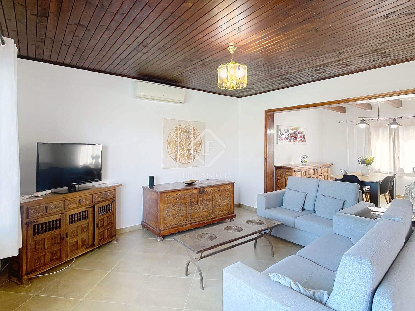 5 slaapkamer Villa te koop in Ciutadella de Menorca met zwembad garage - € 884.000 (Ref: 8951011)