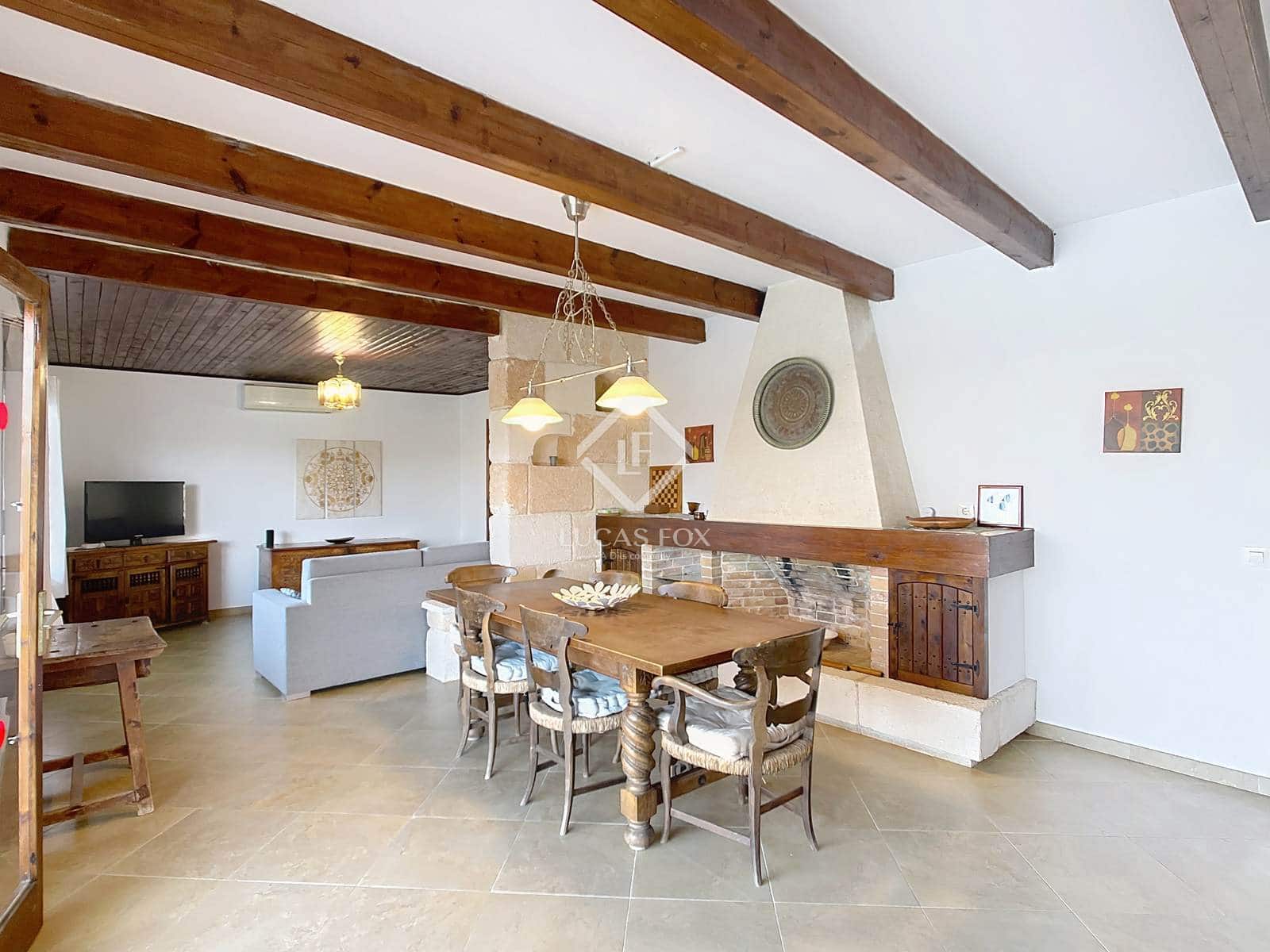 5 slaapkamer Villa te koop in Ciutadella de Menorca met zwembad garage - € 884.000 (Ref: 8951011)