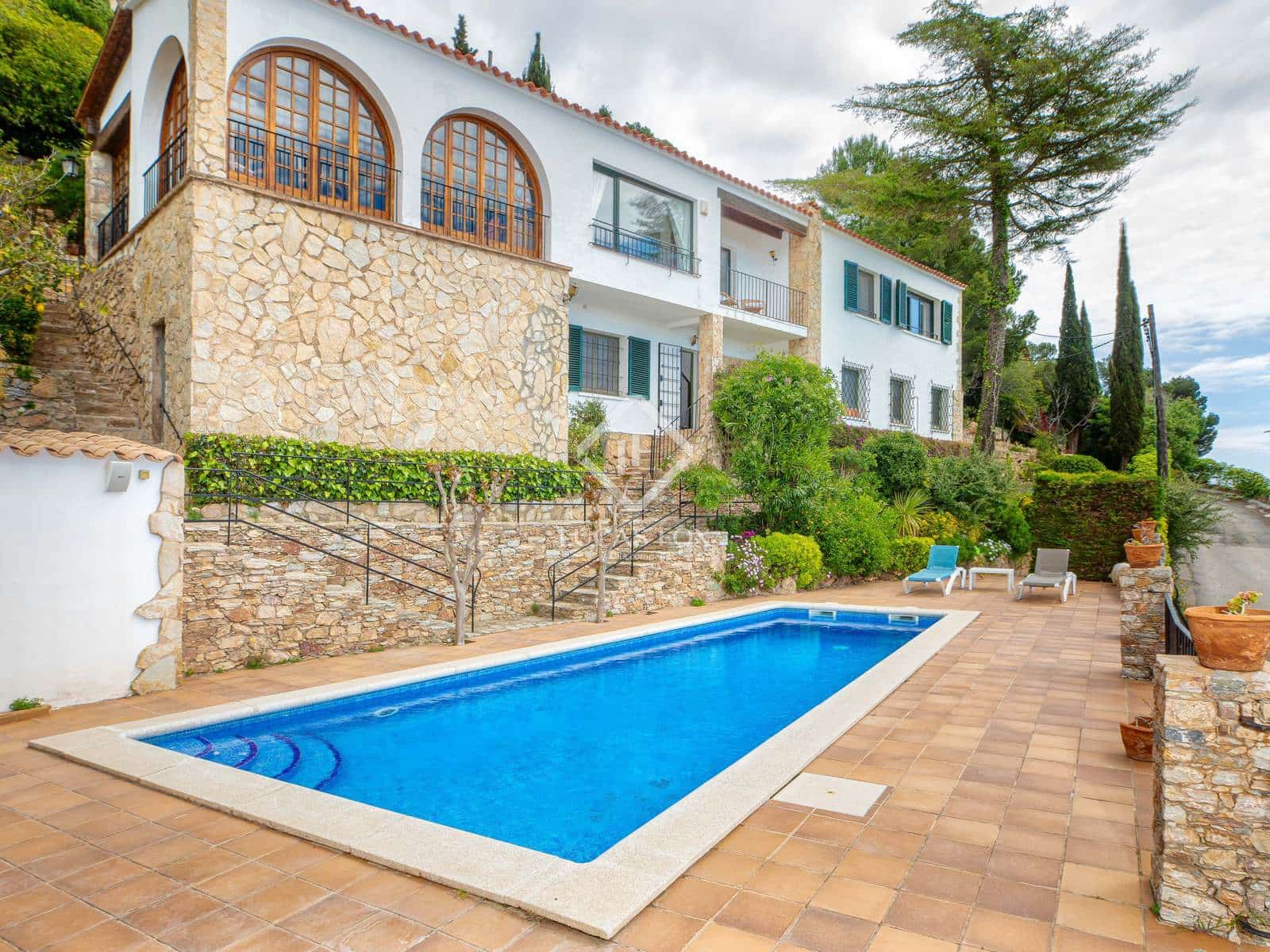 5 soverom Villa til salgs i Begur med svømmebasseng garasje - € 1 395 000 (Ref: 8951226)