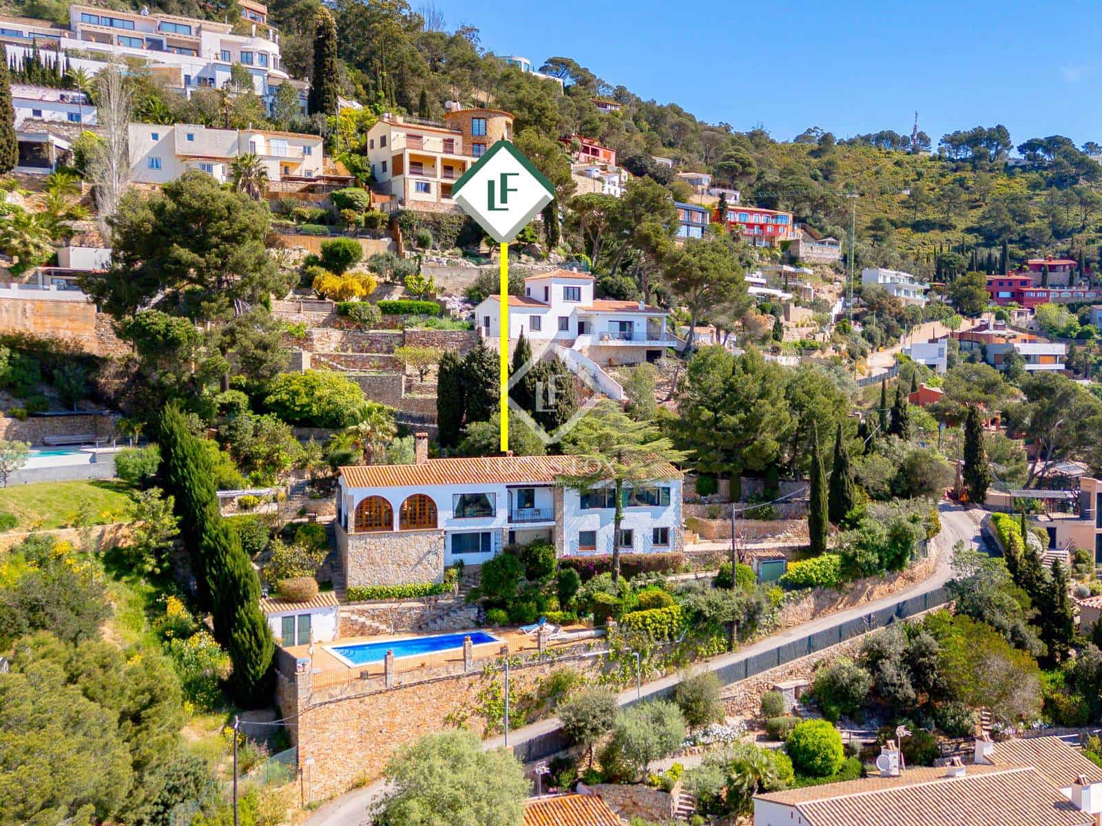 5 soverom Villa til salgs i Begur med svømmebasseng garasje - € 1 395 000 (Ref: 8951226)