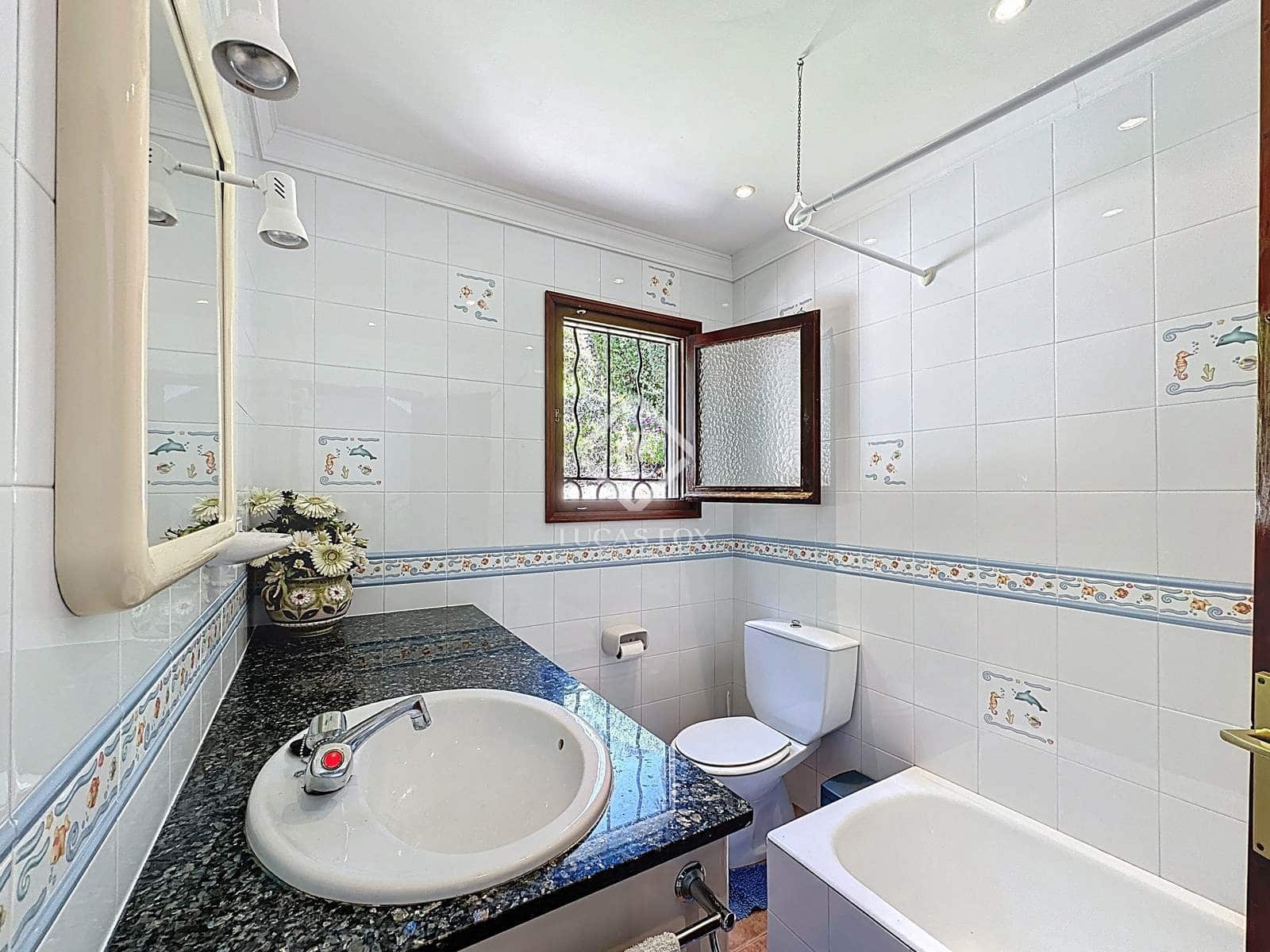 4 soveværelse Villa til salg i Alayor / Alaior med swimmingpool garage - € 599.999 (Ref: 8953085)