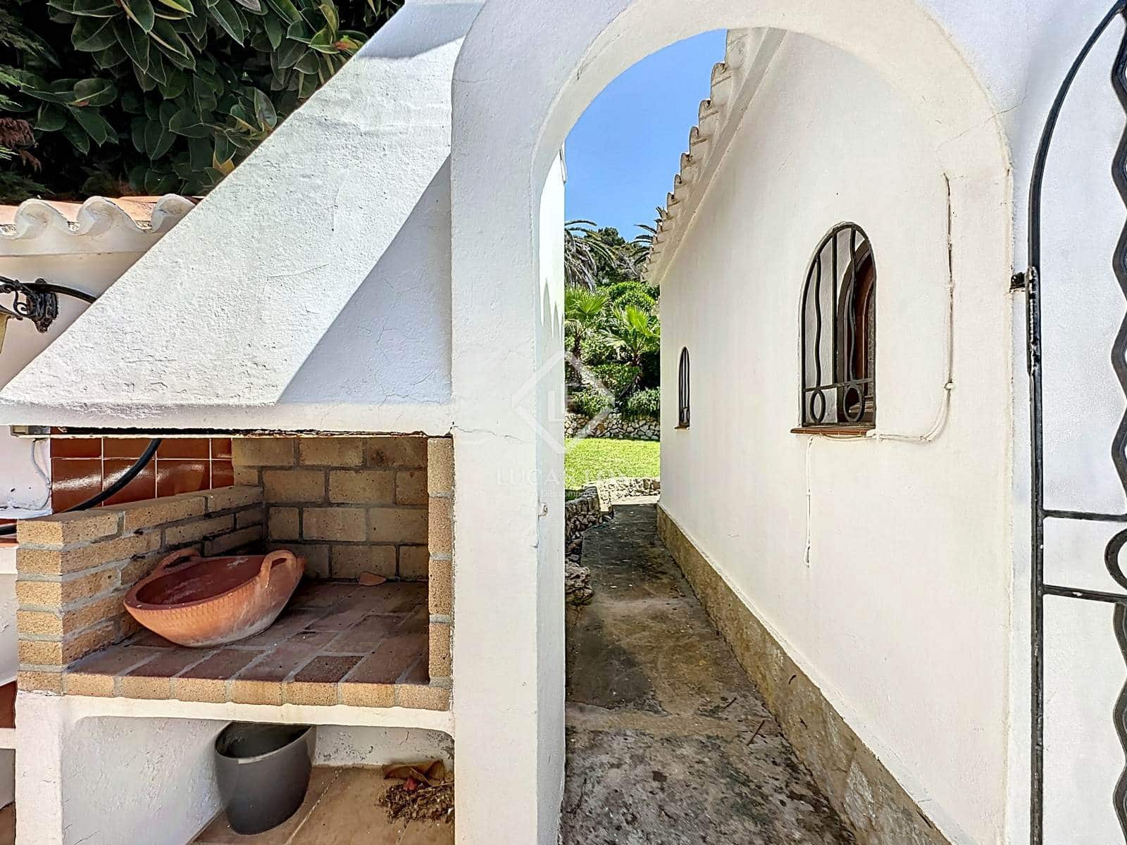 4 soveværelse Villa til salg i Alayor / Alaior med swimmingpool garage - € 599.999 (Ref: 8953085)