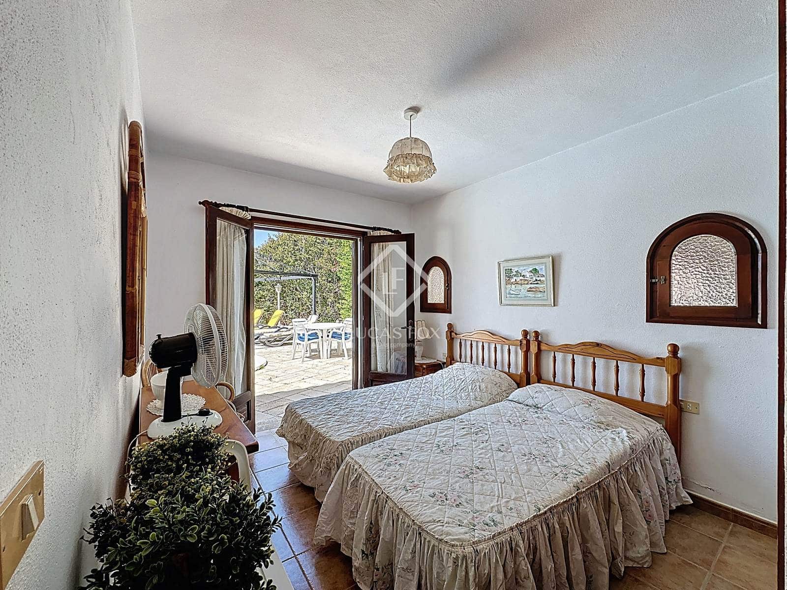 4 soveværelse Villa til salg i Alayor / Alaior med swimmingpool garage - € 599.999 (Ref: 8953085)