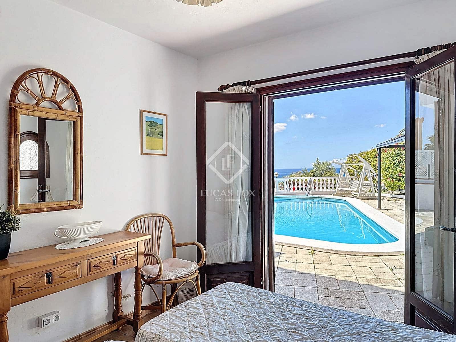 4 soveværelse Villa til salg i Alayor / Alaior med swimmingpool garage - € 599.999 (Ref: 8953085)