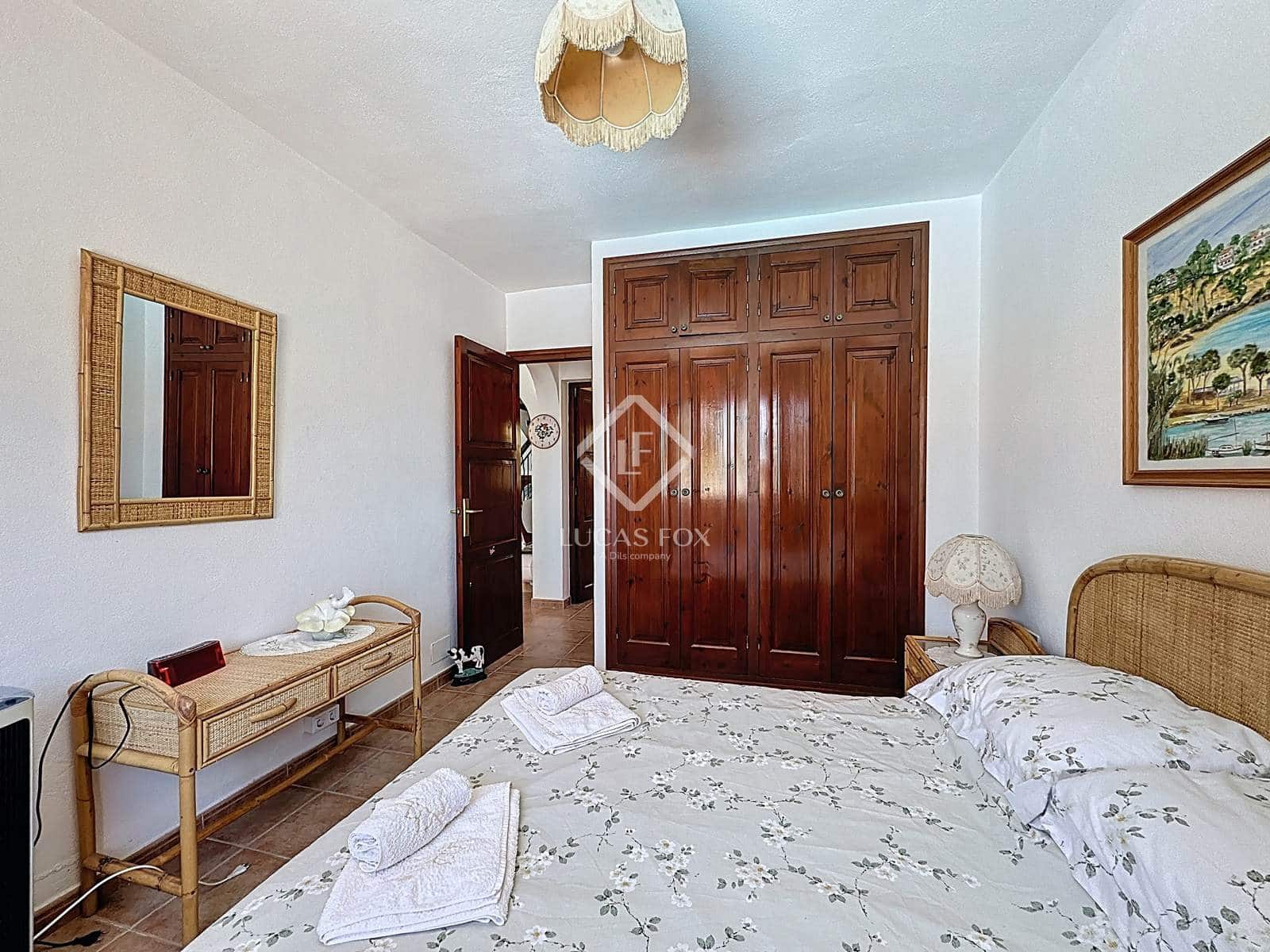 4 soveværelse Villa til salg i Alayor / Alaior med swimmingpool garage - € 599.999 (Ref: 8953085)