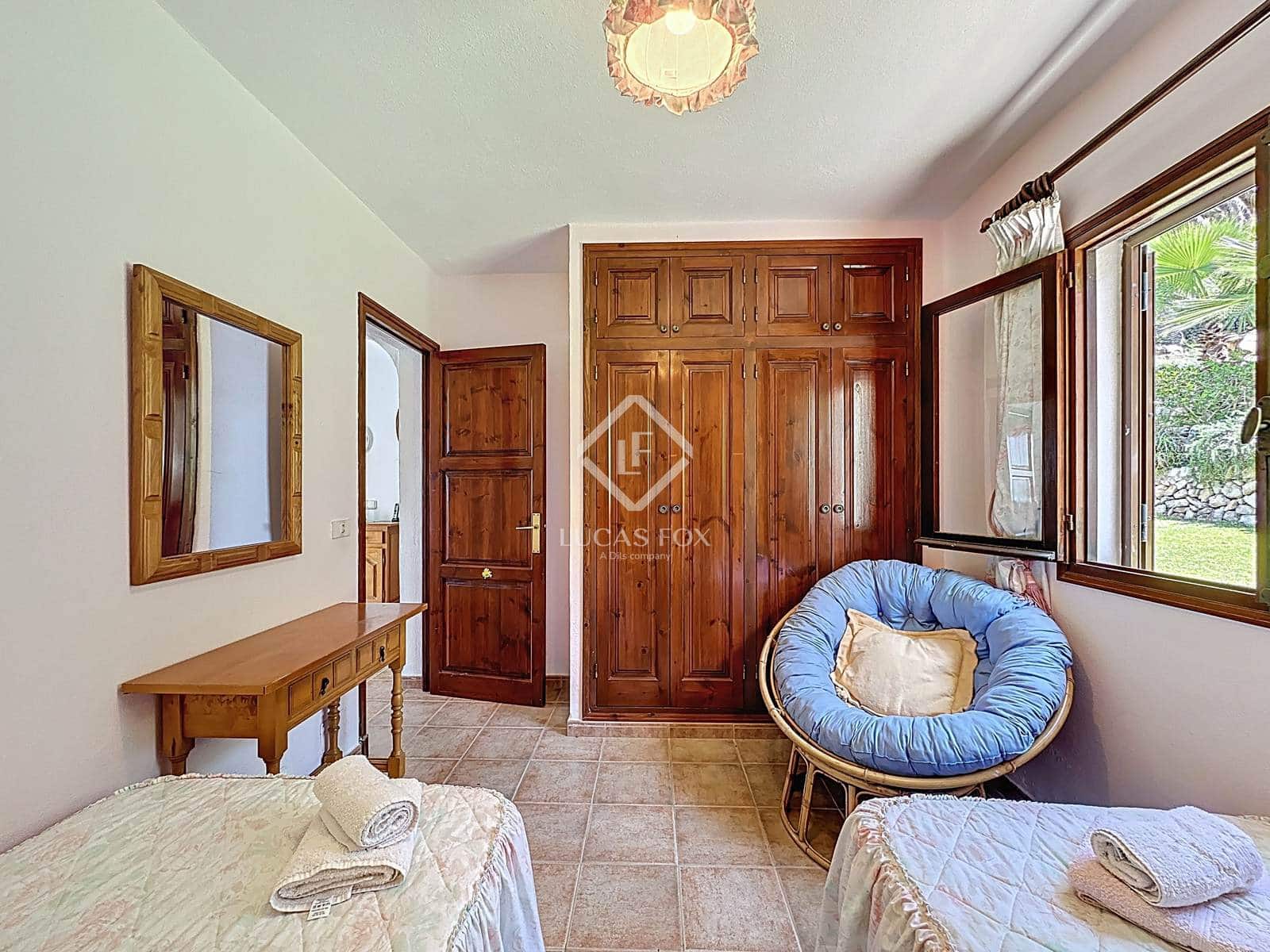 4 soveværelse Villa til salg i Alayor / Alaior med swimmingpool garage - € 599.999 (Ref: 8953085)