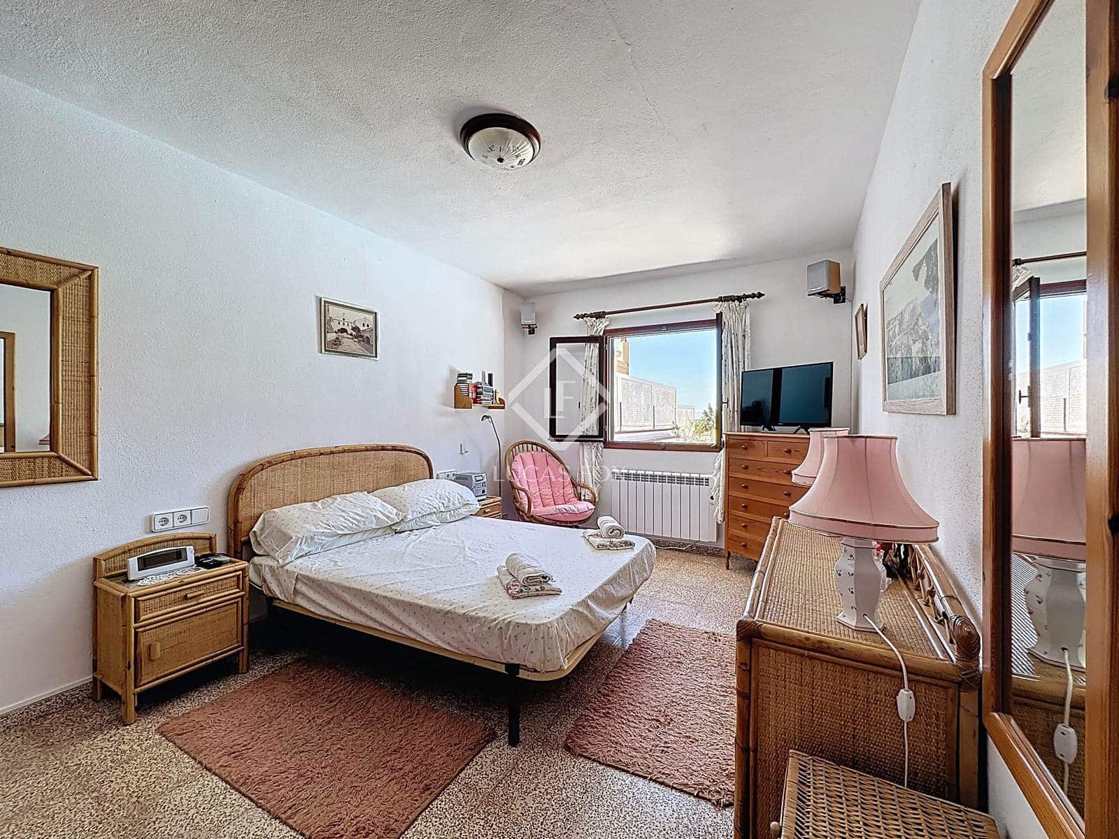 4 soveværelse Villa til salg i Alayor / Alaior med swimmingpool garage - € 599.999 (Ref: 8953085)