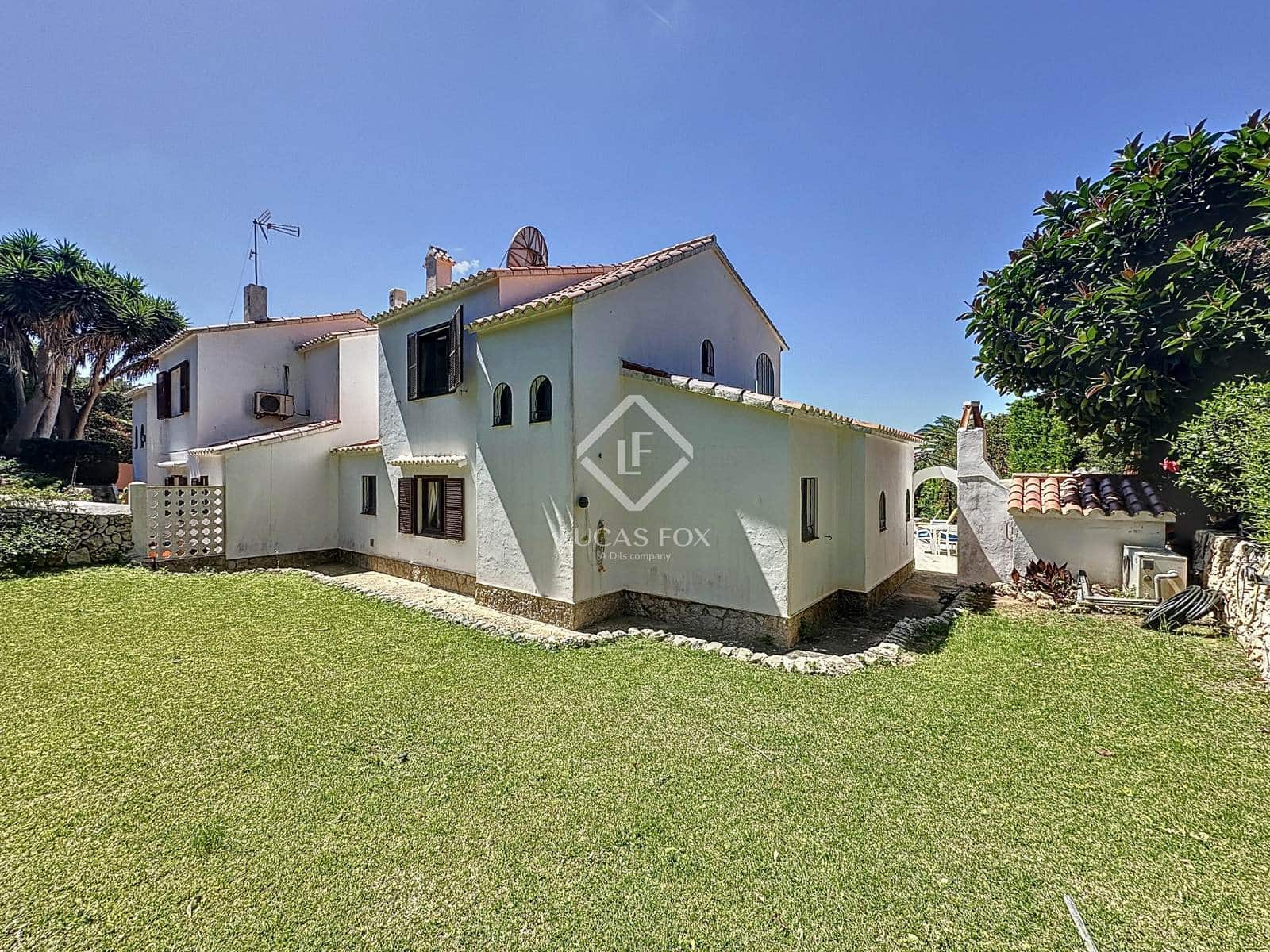 4 soveværelse Villa til salg i Alayor / Alaior med swimmingpool garage - € 599.999 (Ref: 8953085)