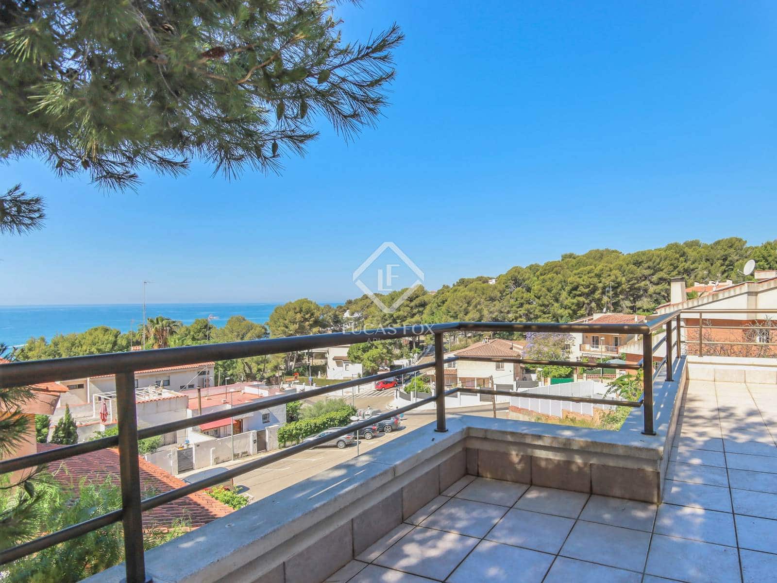 5 bedroom Villa for sale in Salou with pool garage - € 735,000 (Ref: 8953531)