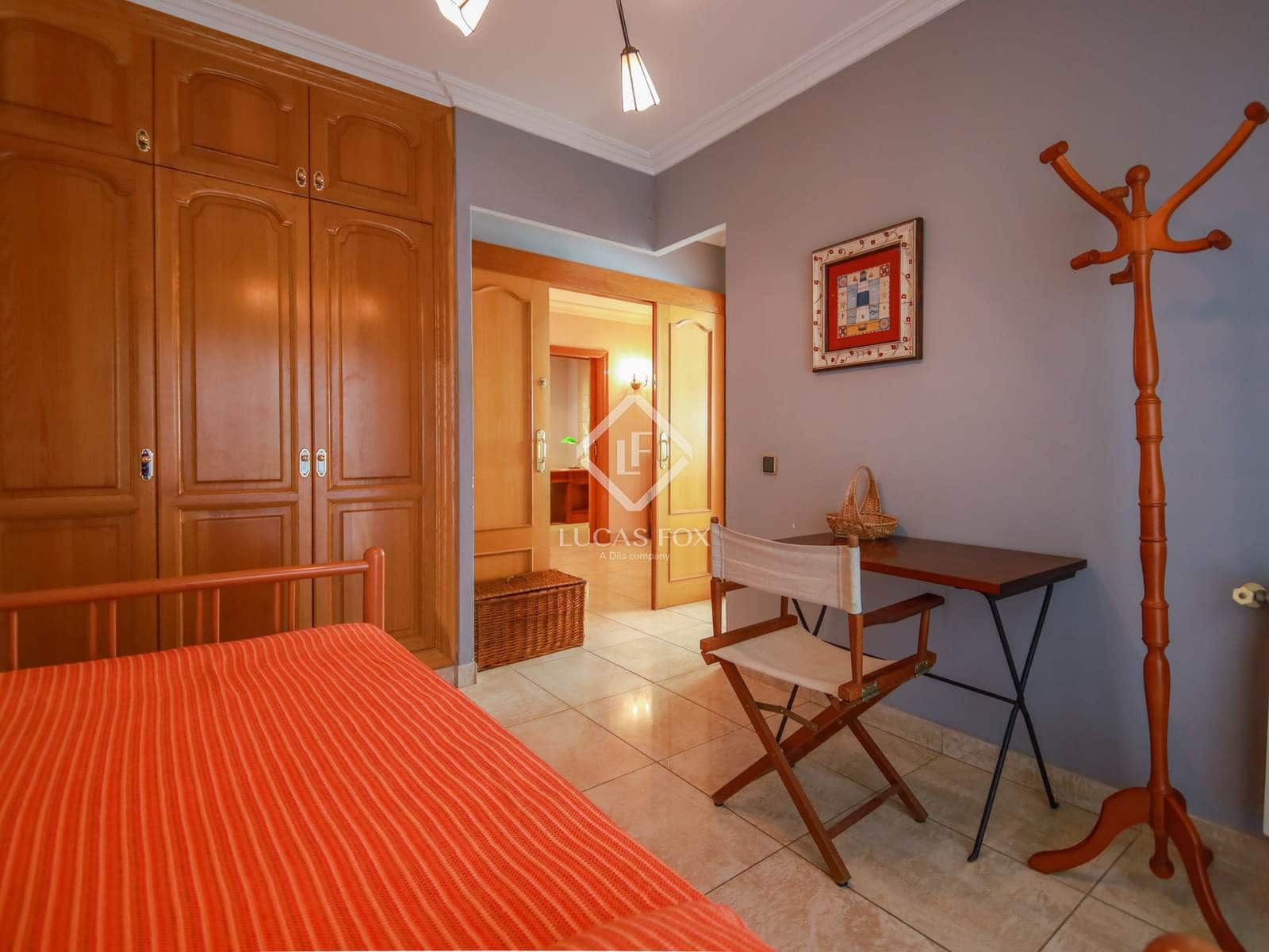 5 bedroom Villa for sale in Salou with pool garage - € 735,000 (Ref: 8953531)