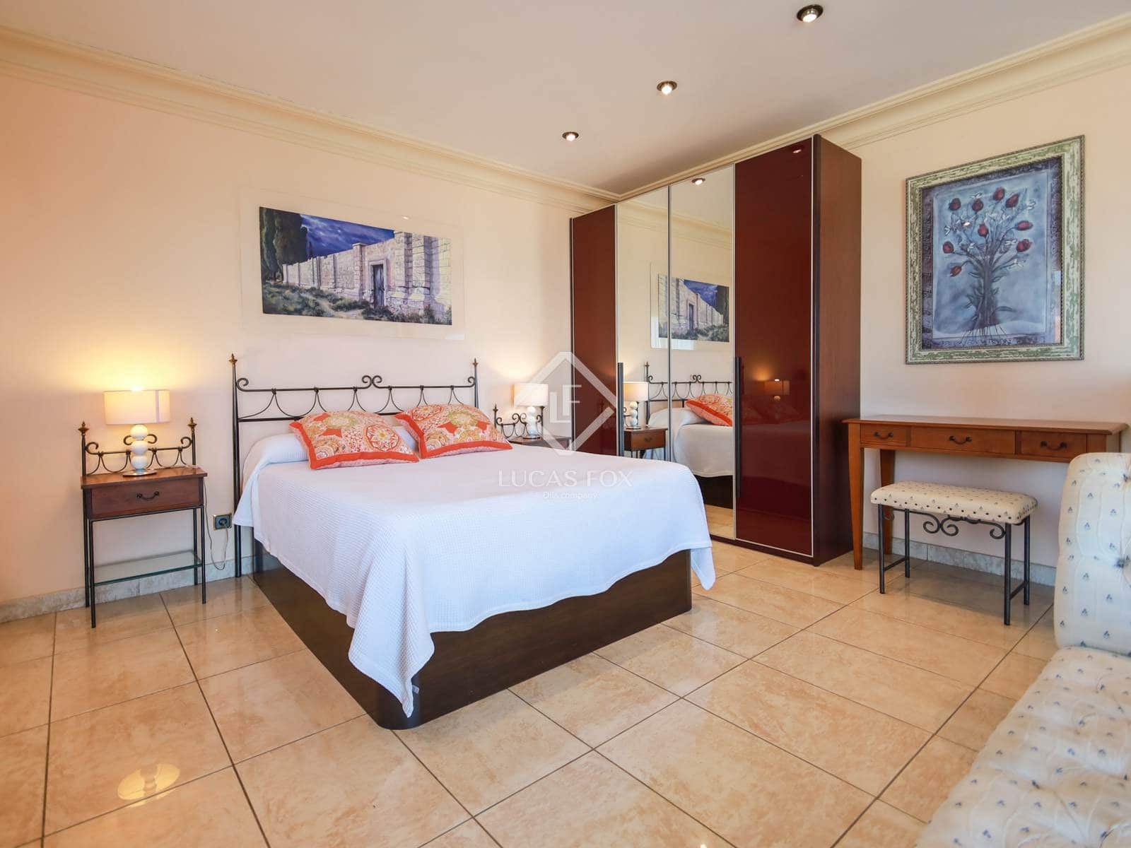 5 bedroom Villa for sale in Salou with pool garage - € 735,000 (Ref: 8953531)