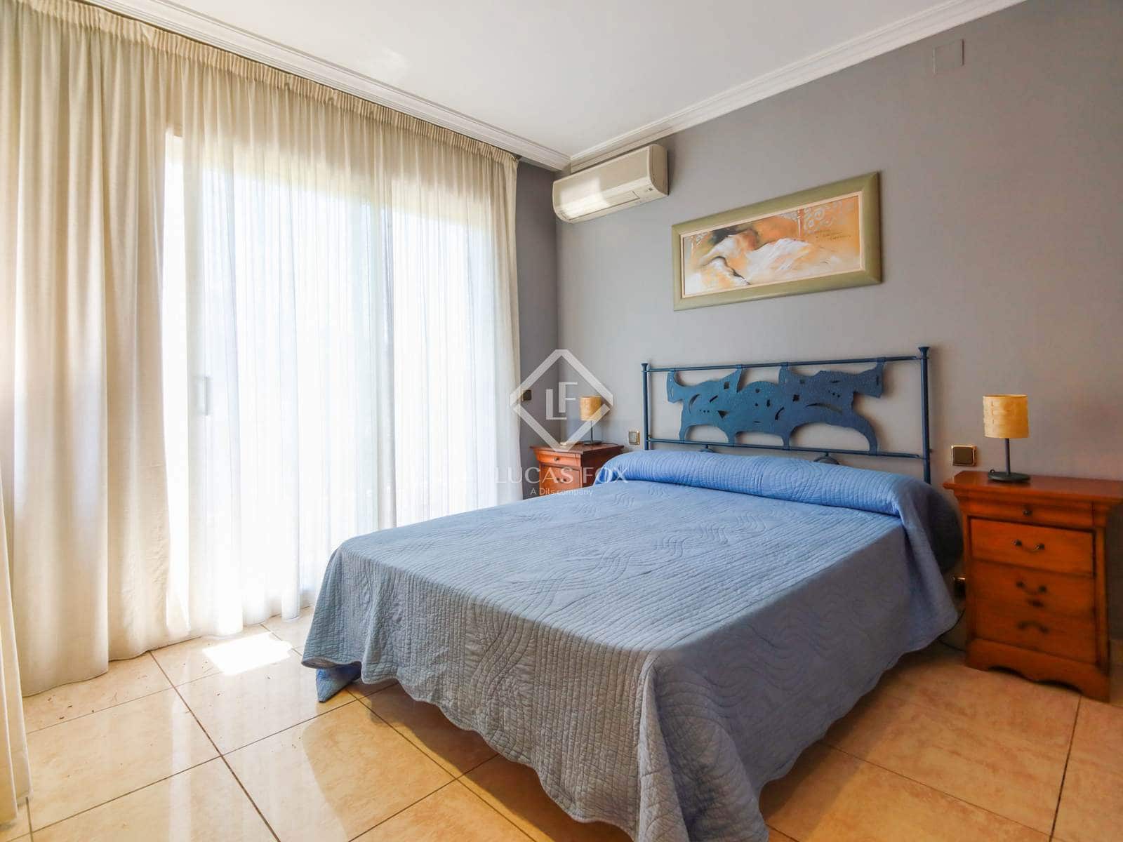 5 bedroom Villa for sale in Salou with pool garage - € 735,000 (Ref: 8953531)