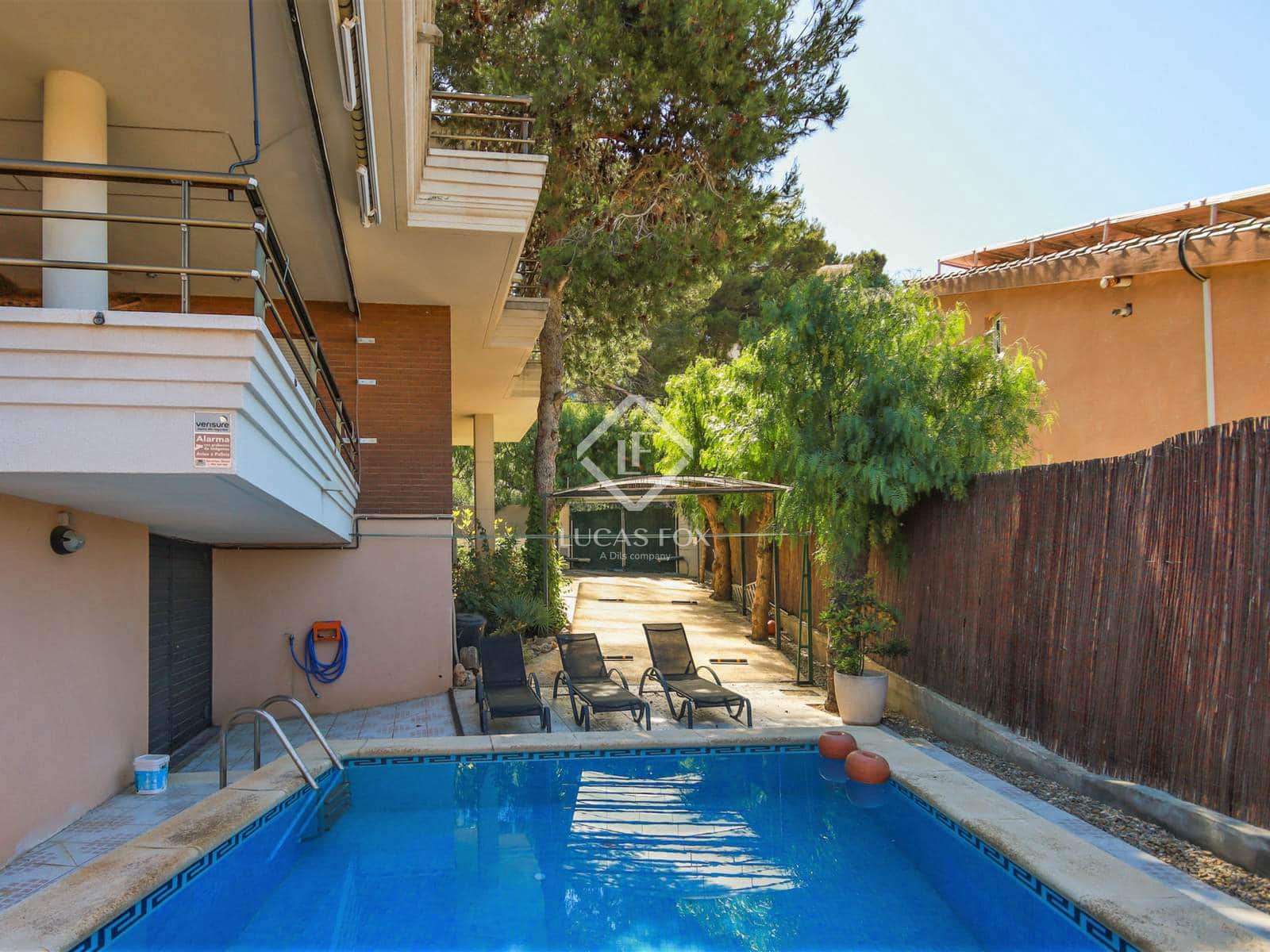 5 bedroom Villa for sale in Salou with pool garage - € 735,000 (Ref: 8953531)