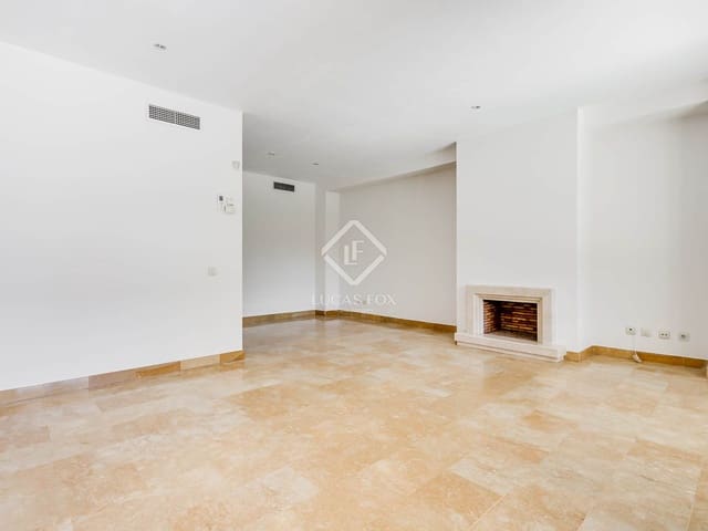 4 sypialnia Willa na sprzedaż w Miasto Madryt z basenem garażem - 1 650 000 € (Ref: 8953785)