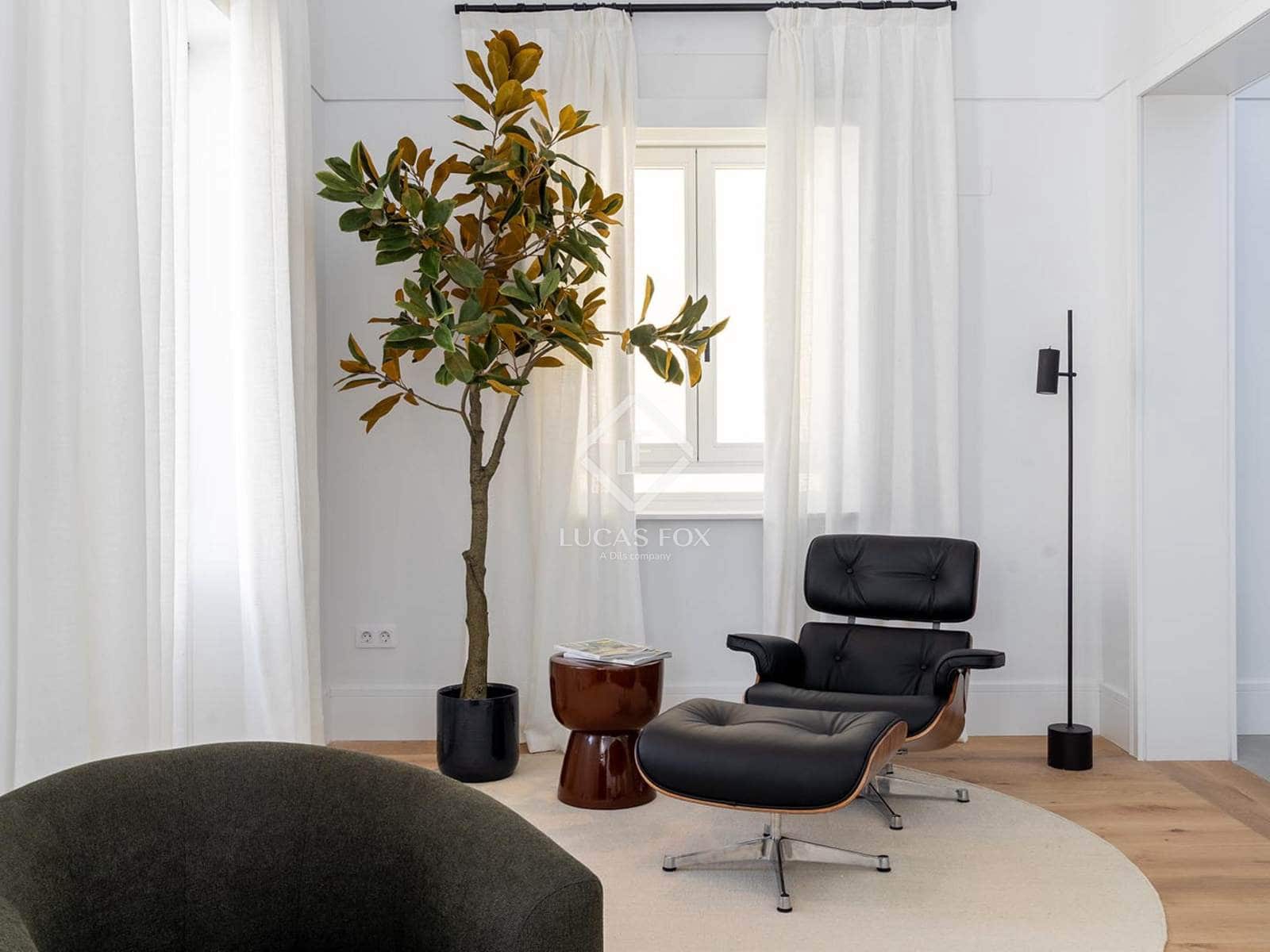 4 soverom Penthouse til salgs i Madrid by med svømmebasseng garasje - € 3 303 000 (Ref: 8953786)