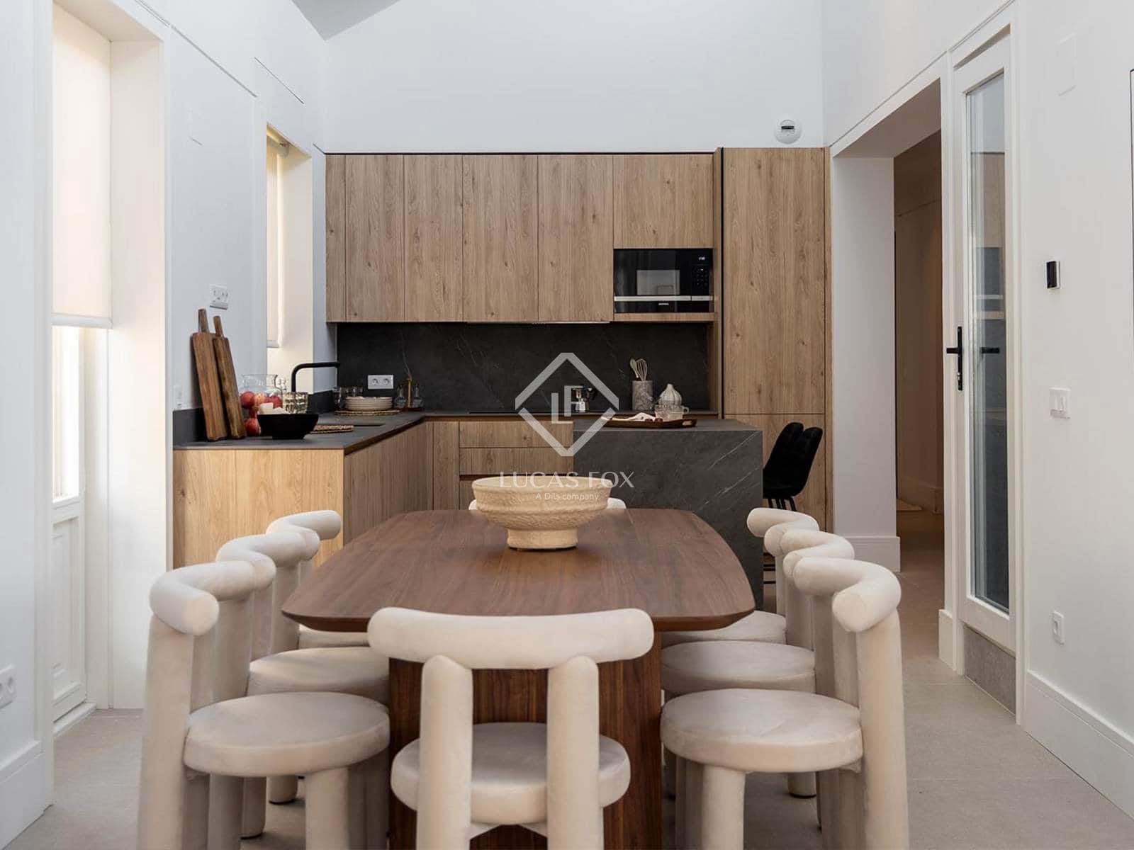 4 soverom Penthouse til salgs i Madrid by med svømmebasseng garasje - € 3 303 000 (Ref: 8953786)