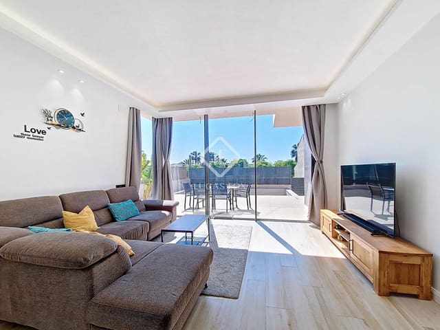 4 bedroom Villa for sale in Vilanova i la Geltrú with pool garage - € 950,000 (Ref: 8956086)