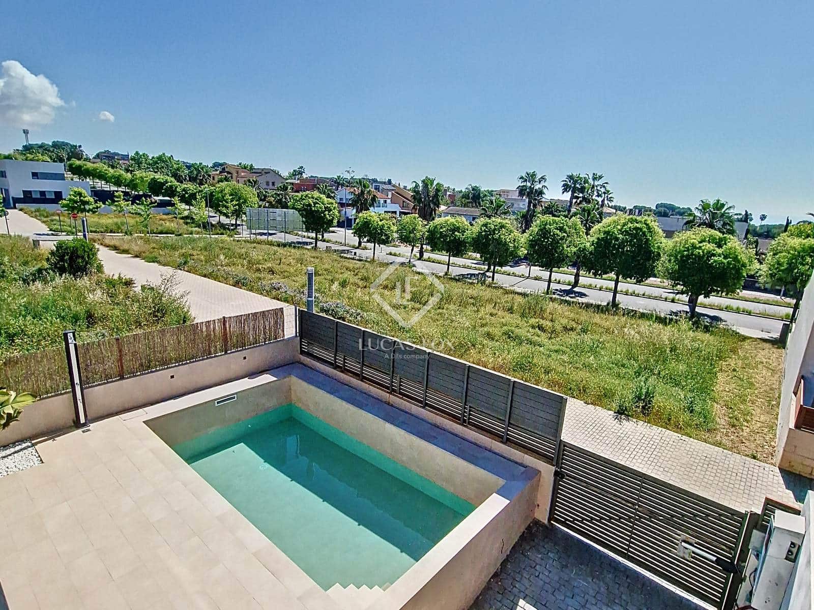 4 soveværelse Villa til salg i Vilanova i la Geltru med swimmingpool garage - € 950.000 (Ref: 8956086)