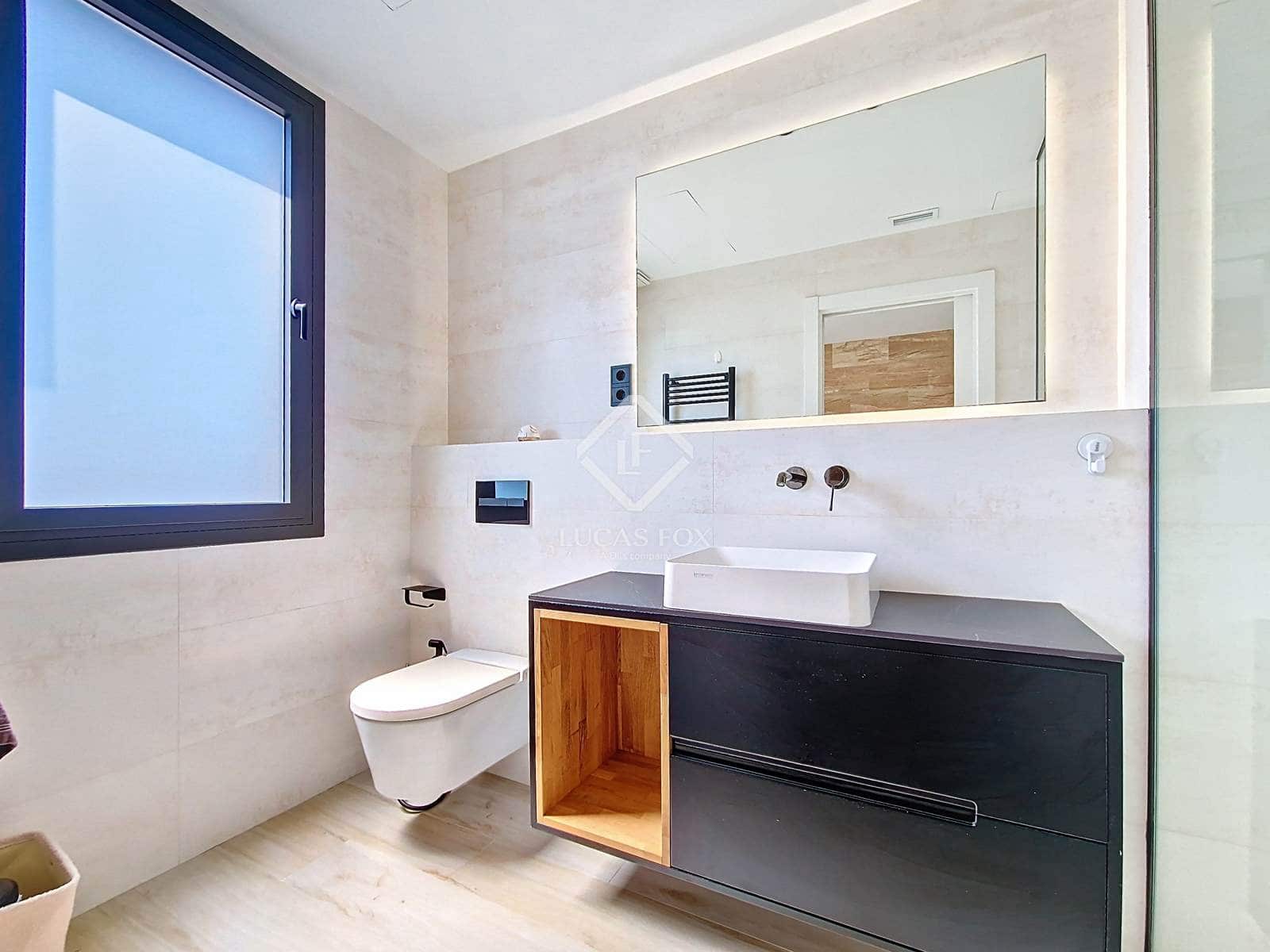 4 soveværelse Villa til salg i Vilanova i la Geltru med swimmingpool garage - € 950.000 (Ref: 8956086)