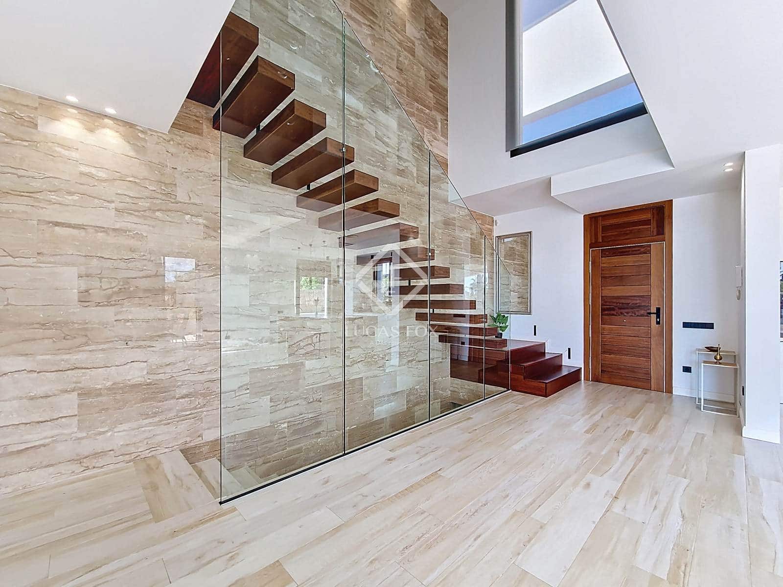 4 soveværelse Villa til salg i Vilanova i la Geltru med swimmingpool garage - € 950.000 (Ref: 8956086)