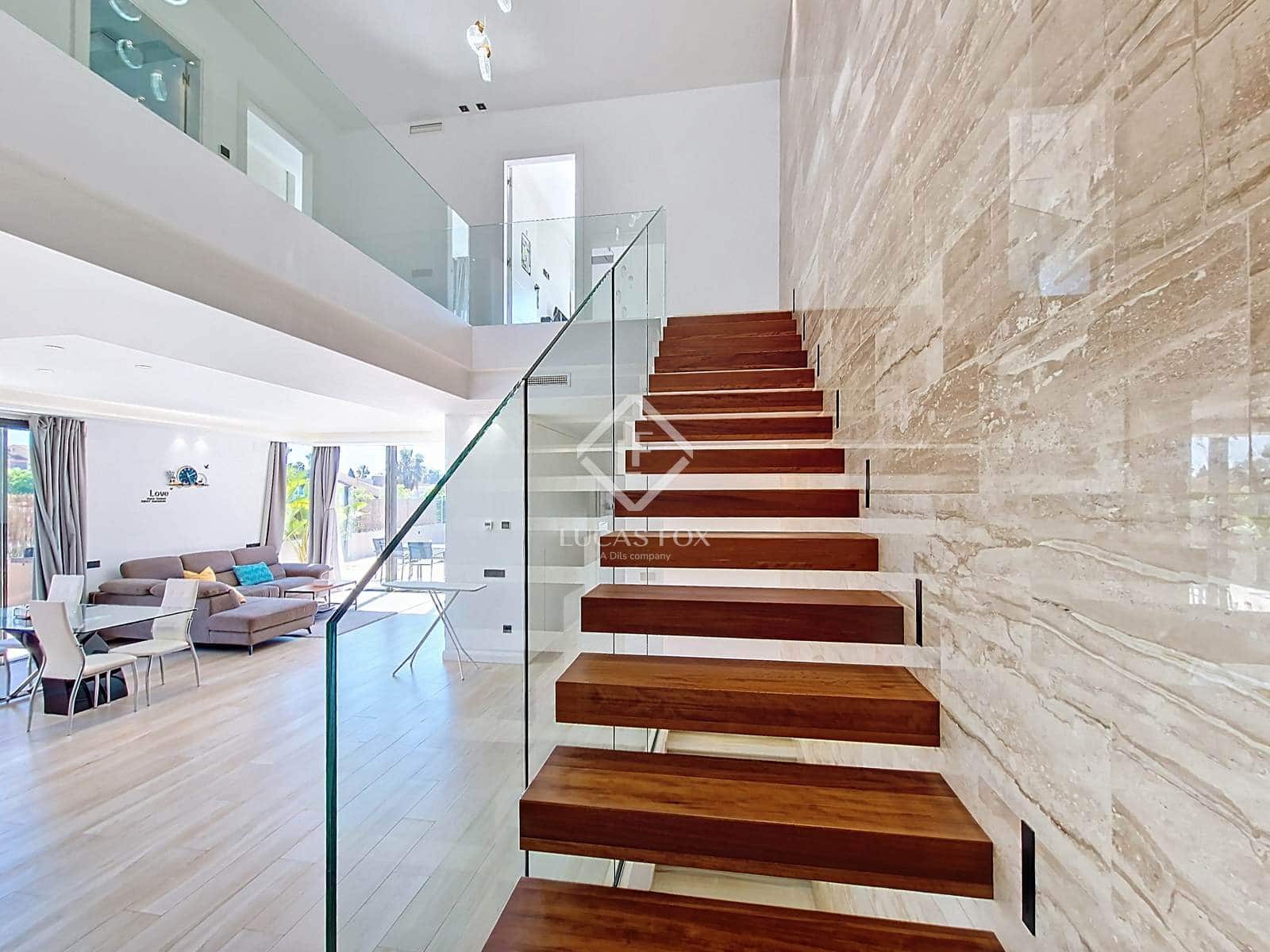 4 soveværelse Villa til salg i Vilanova i la Geltru med swimmingpool garage - € 950.000 (Ref: 8956086)