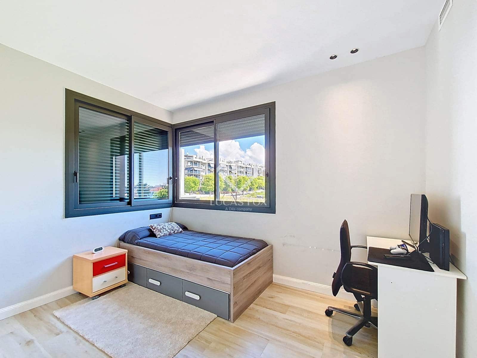 4 soveværelse Villa til salg i Vilanova i la Geltru med swimmingpool garage - € 950.000 (Ref: 8956086)