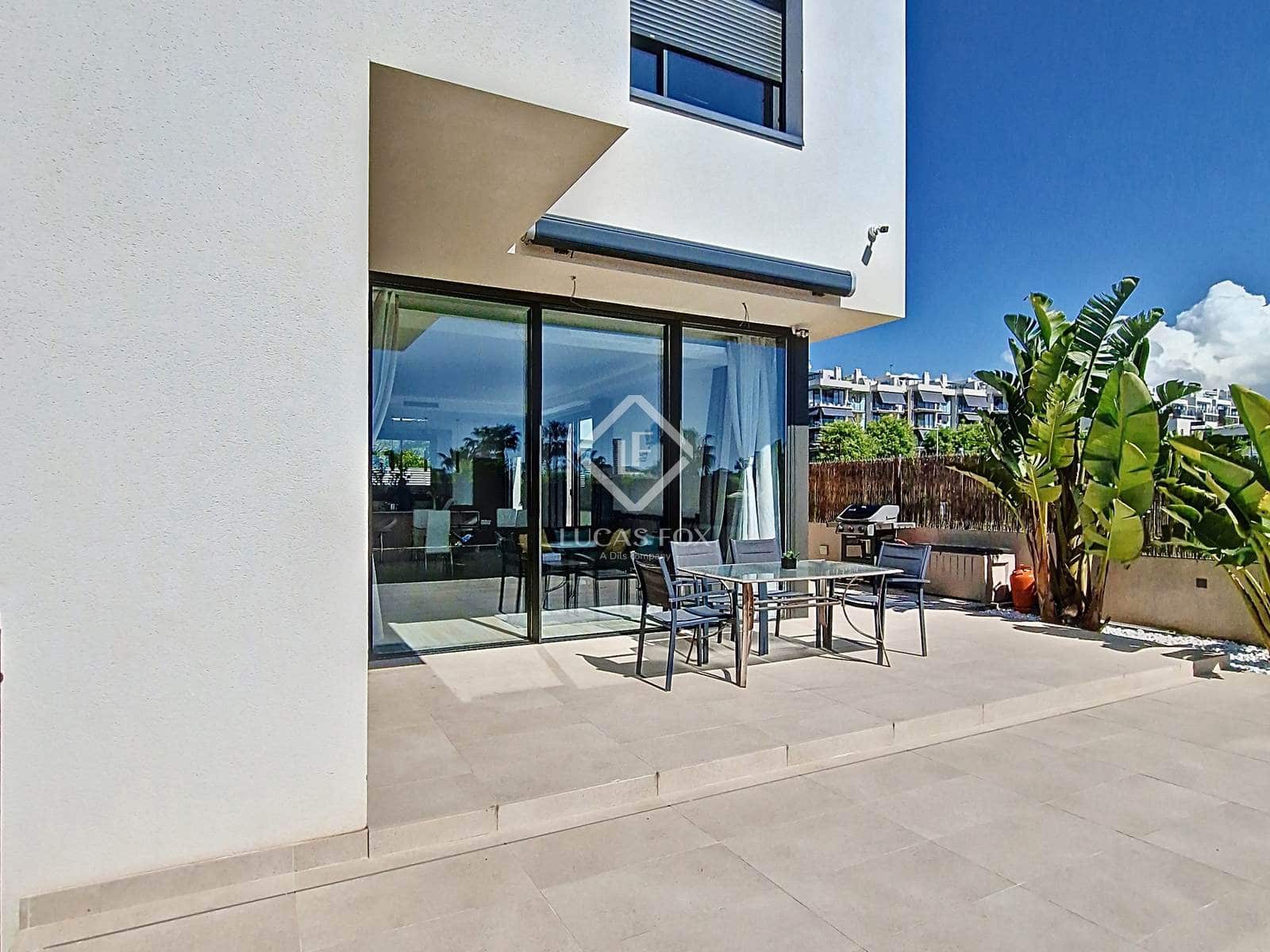 4 soveværelse Villa til salg i Vilanova i la Geltru med swimmingpool garage - € 950.000 (Ref: 8956086)