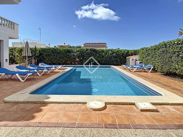 4 chambre Villa/Maison à vendre à Ciutadella de Menorca avec piscine - 1 260 000 € (Ref: 8956253)