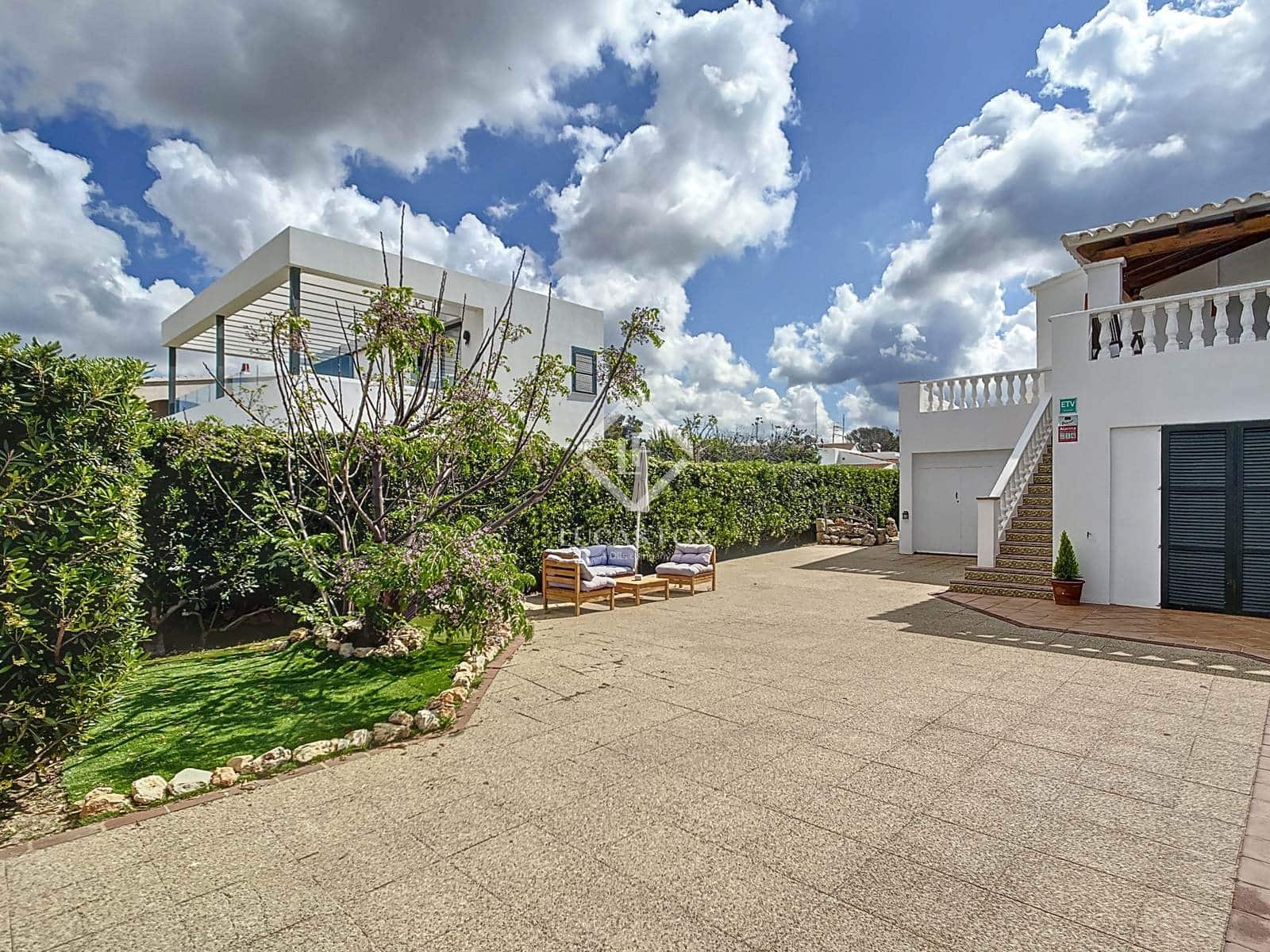 4 sypialnia Willa na sprzedaż w Ciutadella de Menorca z basenem - 1 260 000 € (Ref: 8956253)