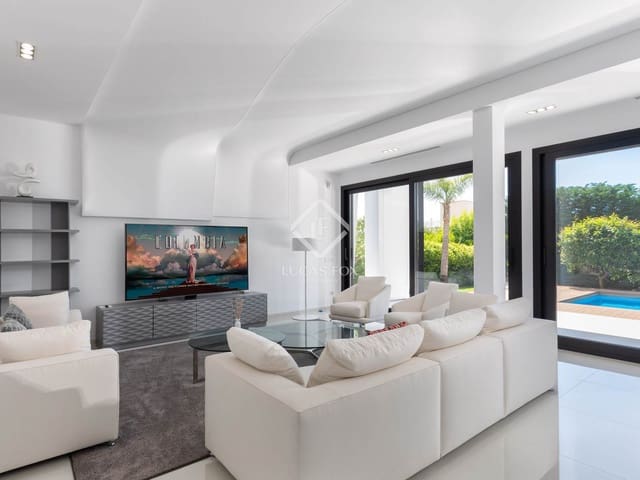 4 soveværelse Villa til salg i Platja d'Aro, Castell-Platja d'Aro med swimmingpool garage - € 2.650.000 (Ref: 8956257)