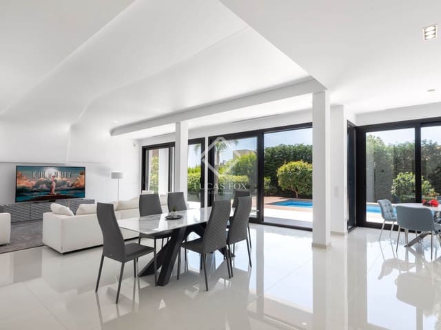 4 soveværelse Villa til salg i Platja d'Aro, Castell-Platja d'Aro med swimmingpool garage - € 2.650.000 (Ref: 8956257)