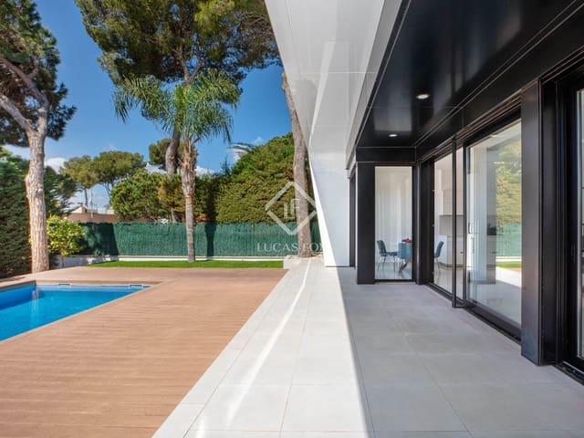 4 soveværelse Villa til salg i Platja d'Aro, Castell-Platja d'Aro med swimmingpool garage - € 2.650.000 (Ref: 8956257)