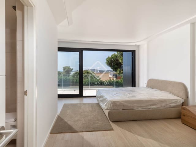 4 slaapkamer Villa te koop in Platja d'Aro, Castell-Platja d'Aro met zwembad garage - € 2.650.000 (Ref: 8956257)