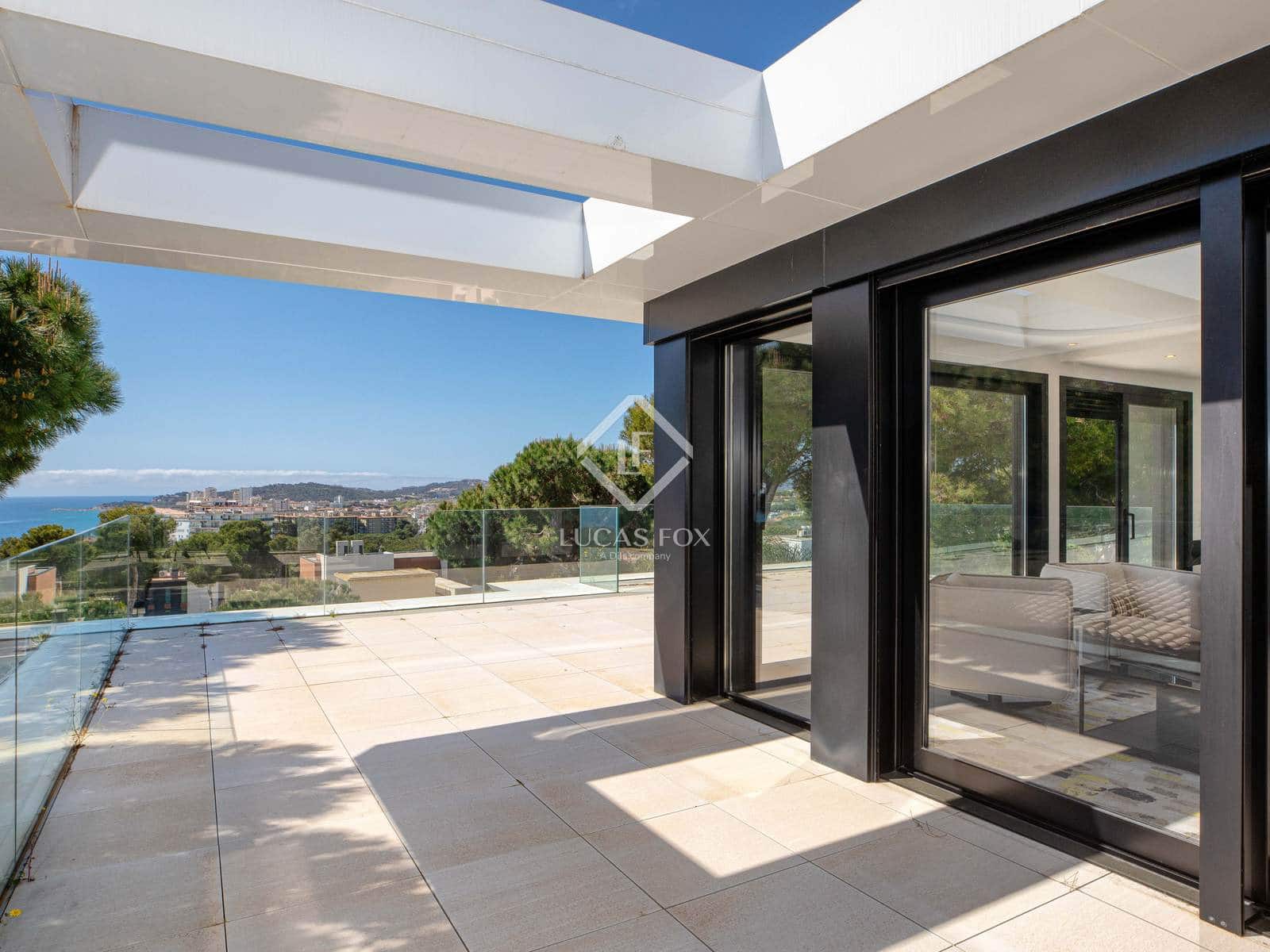 4 bedroom Villa for sale in Platja d'Aro with pool garage - € 2,650,000 (Ref: 8956257)