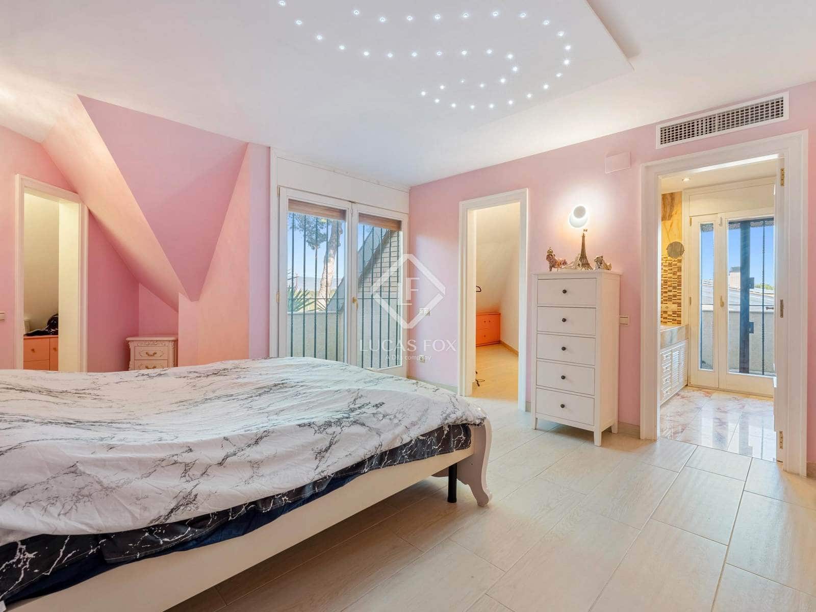 5 soveværelse Villa til salg i Salou med swimmingpool garage - € 2.800.000 (Ref: 8956438)