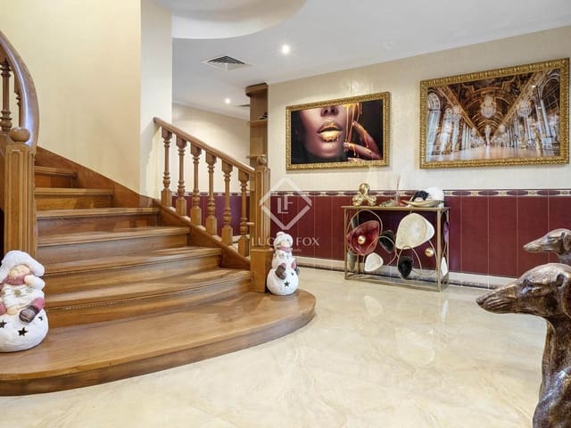 5 soverom Villa til salgs i Salou med svømmebasseng garasje - € 2 800 000 (Ref: 8956438)