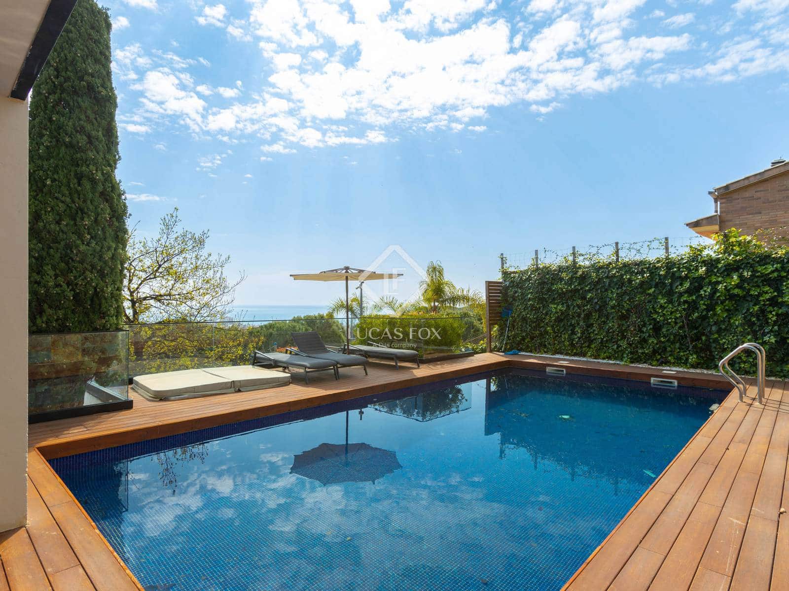 4 soveværelse Villa til salg i Calella med swimmingpool garage - € 2.095.000 (Ref: 8960378)