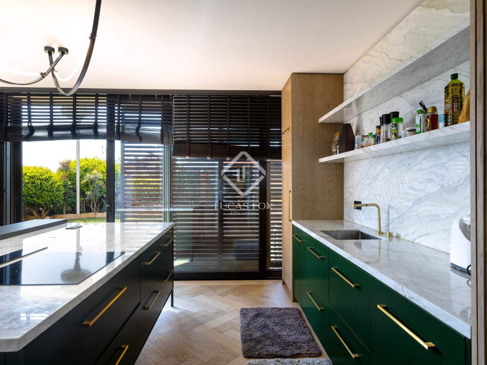 4 soveværelse Villa til salg i Calella med swimmingpool garage - € 2.095.000 (Ref: 8960378)