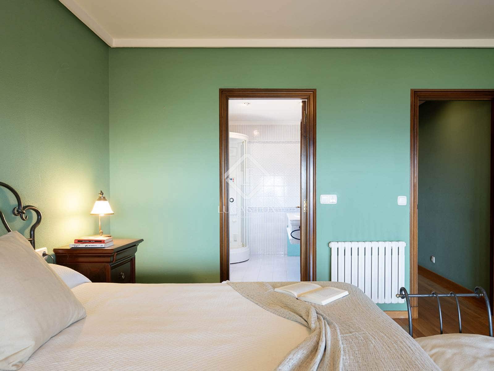 8 soverom Villa til salgs i Vigo med garasje - € 2 495 000 (Ref: 8960780)