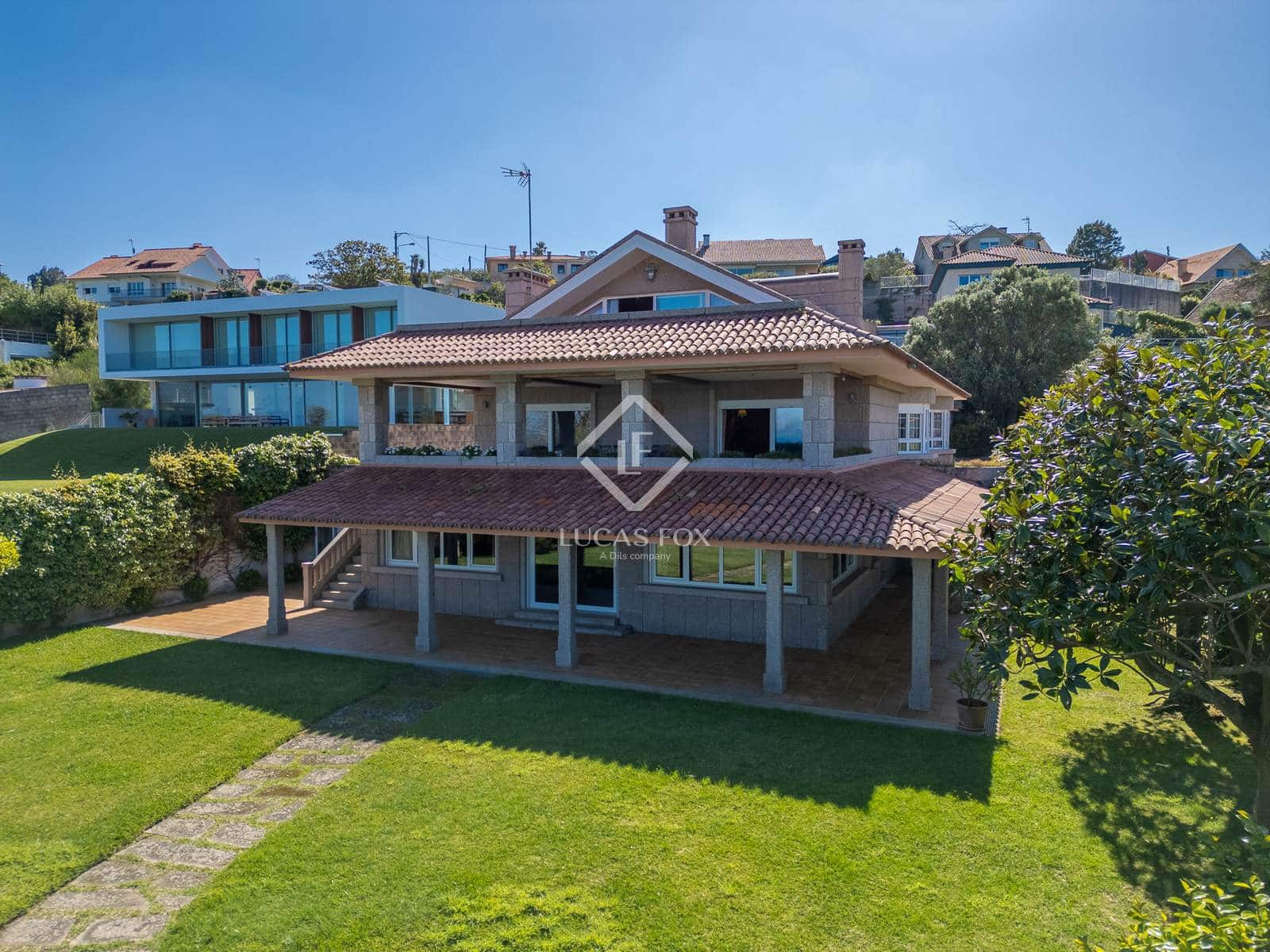 8 soverom Villa til salgs i Vigo med garasje - € 2 495 000 (Ref: 8960780)