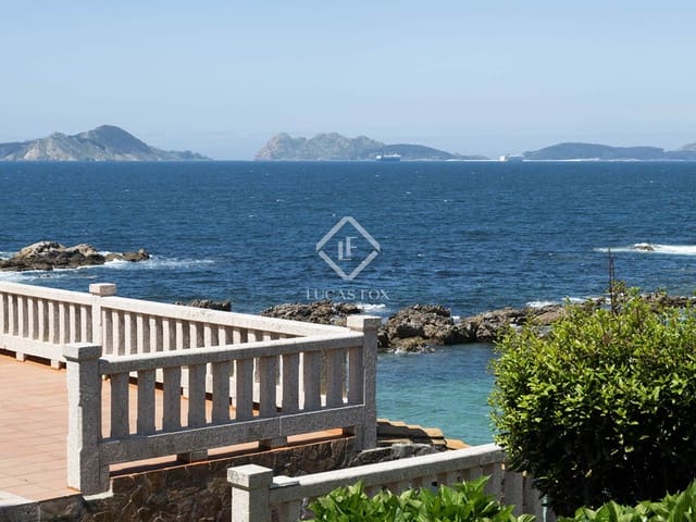 8 bedroom Villa for sale in Vigo with garage - € 2,495,000 (Ref: 8960780)
