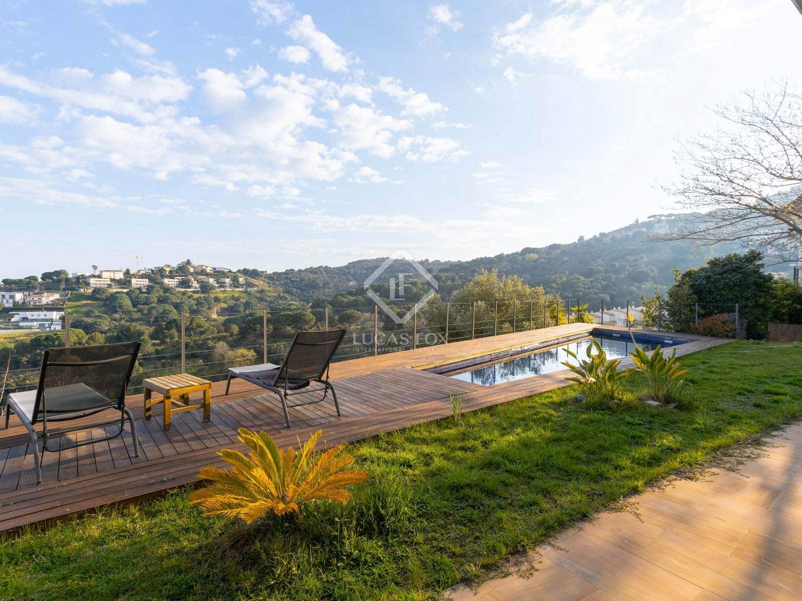 4 soveværelse Villa til salg i Alella med swimmingpool garage - € 1.350.000 (Ref: 8960846)